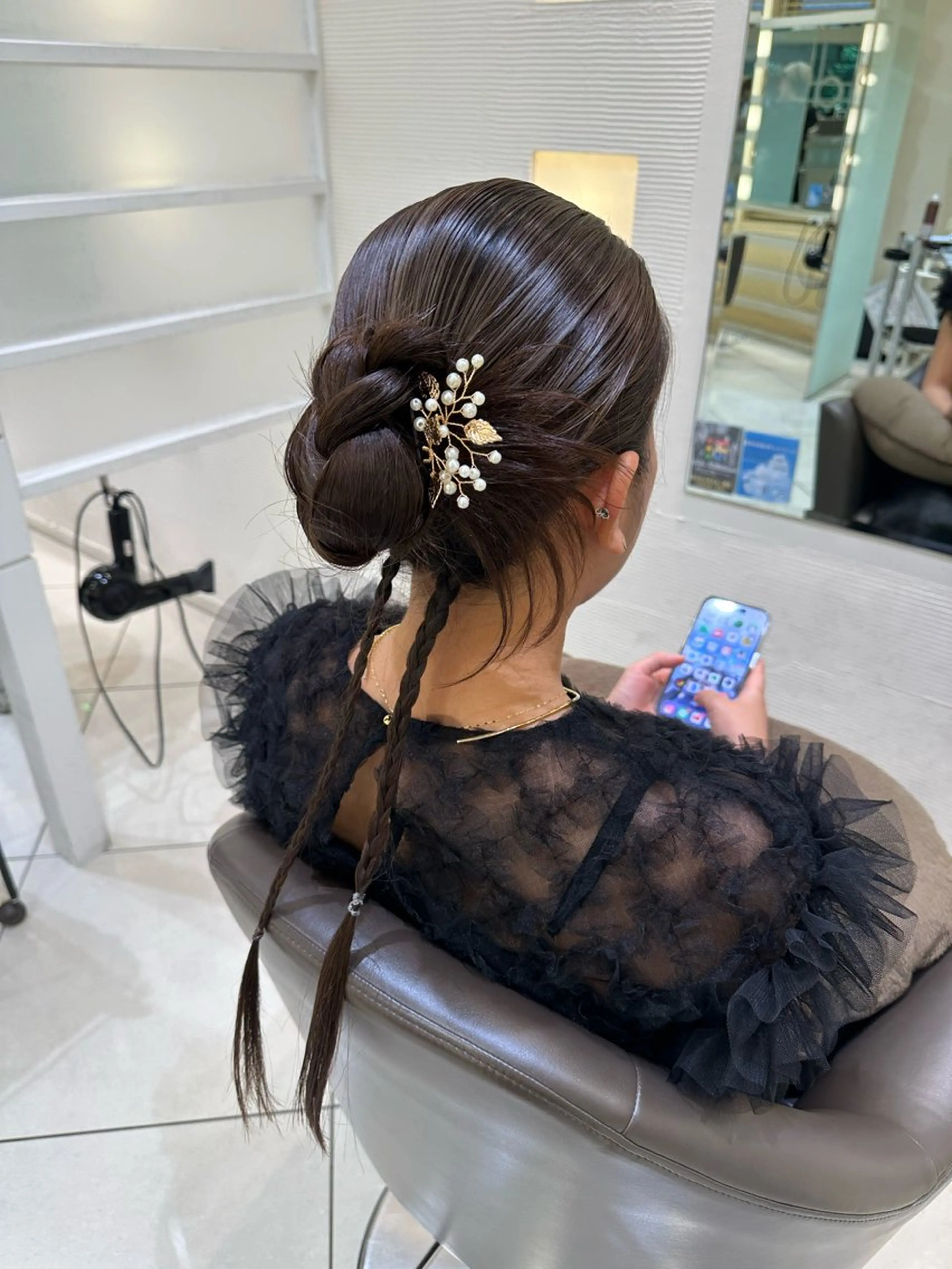 ロング カラー ヘアアレンジ タイトボブ個性派カラ ーAKANEのヘアスタイル