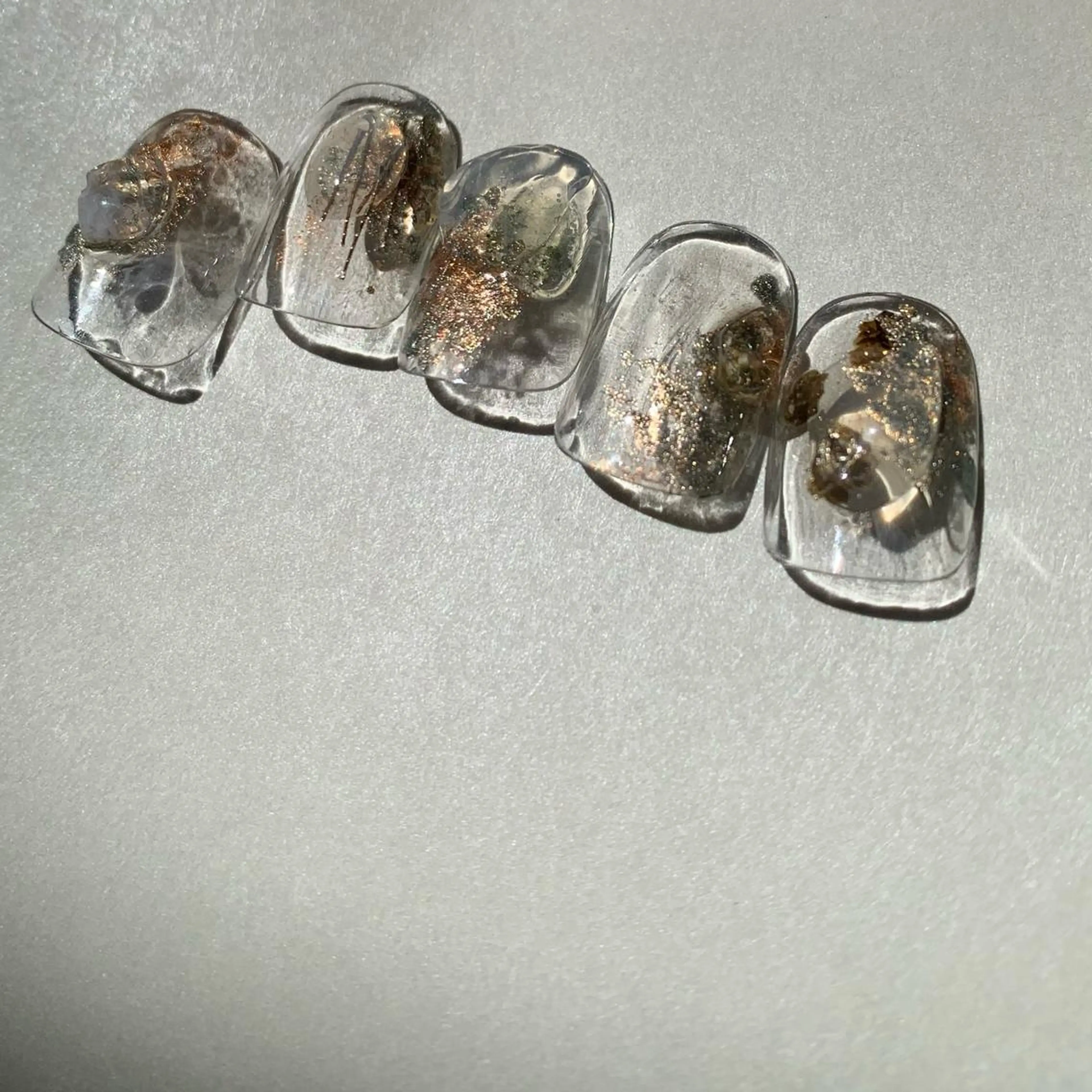 ネイル アートネイル オーロラネイル クリアネイル フットネイル フレンチネイル ハンドネイル アトリエ １０３のネイルデザイン