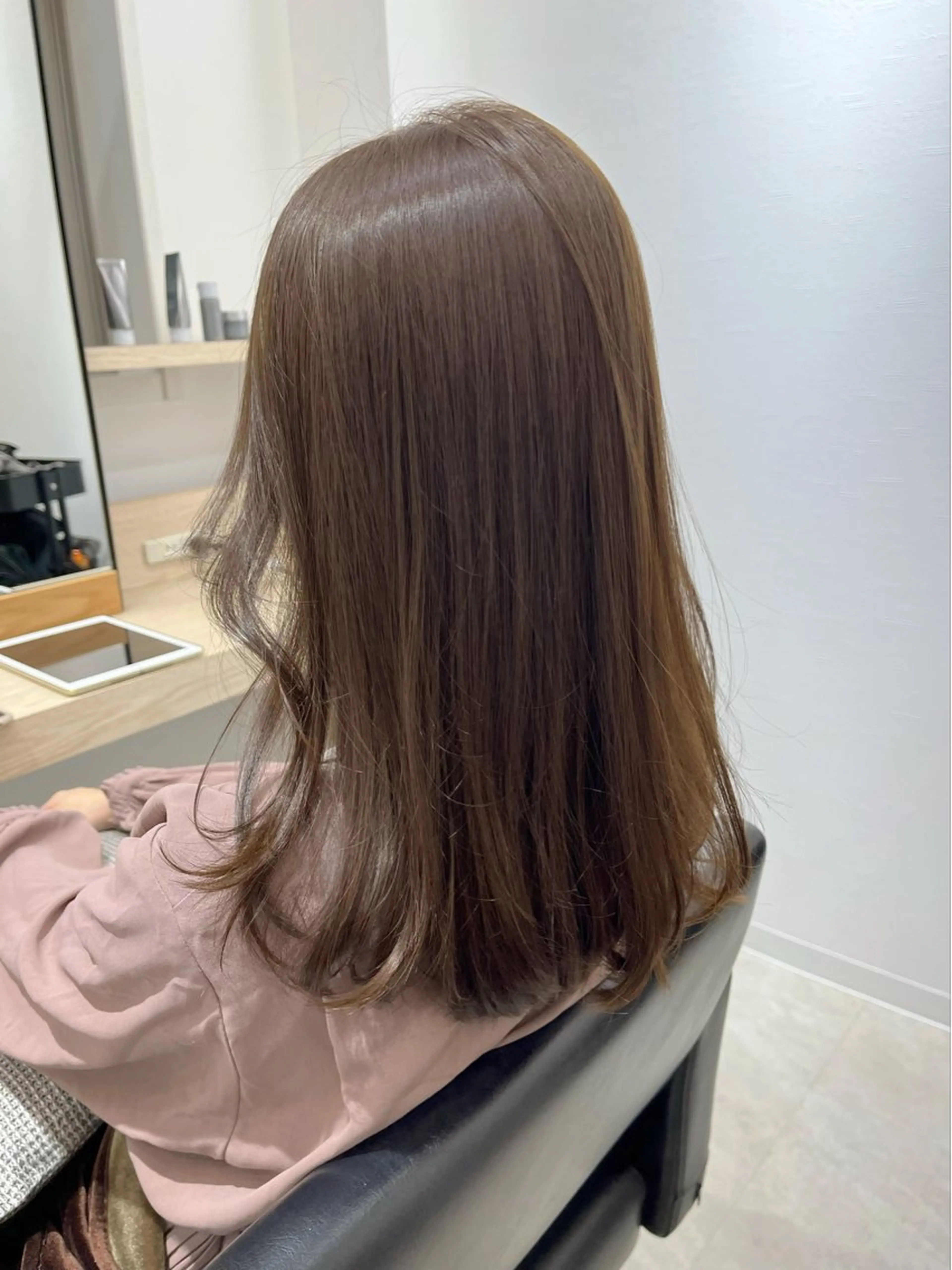 ロング カラー ブラウンカラー モカブラウン カット ヘアカラー トリートメント 【ニュアンスカラー・ 髪質改善】スズキカナのヘアスタイル