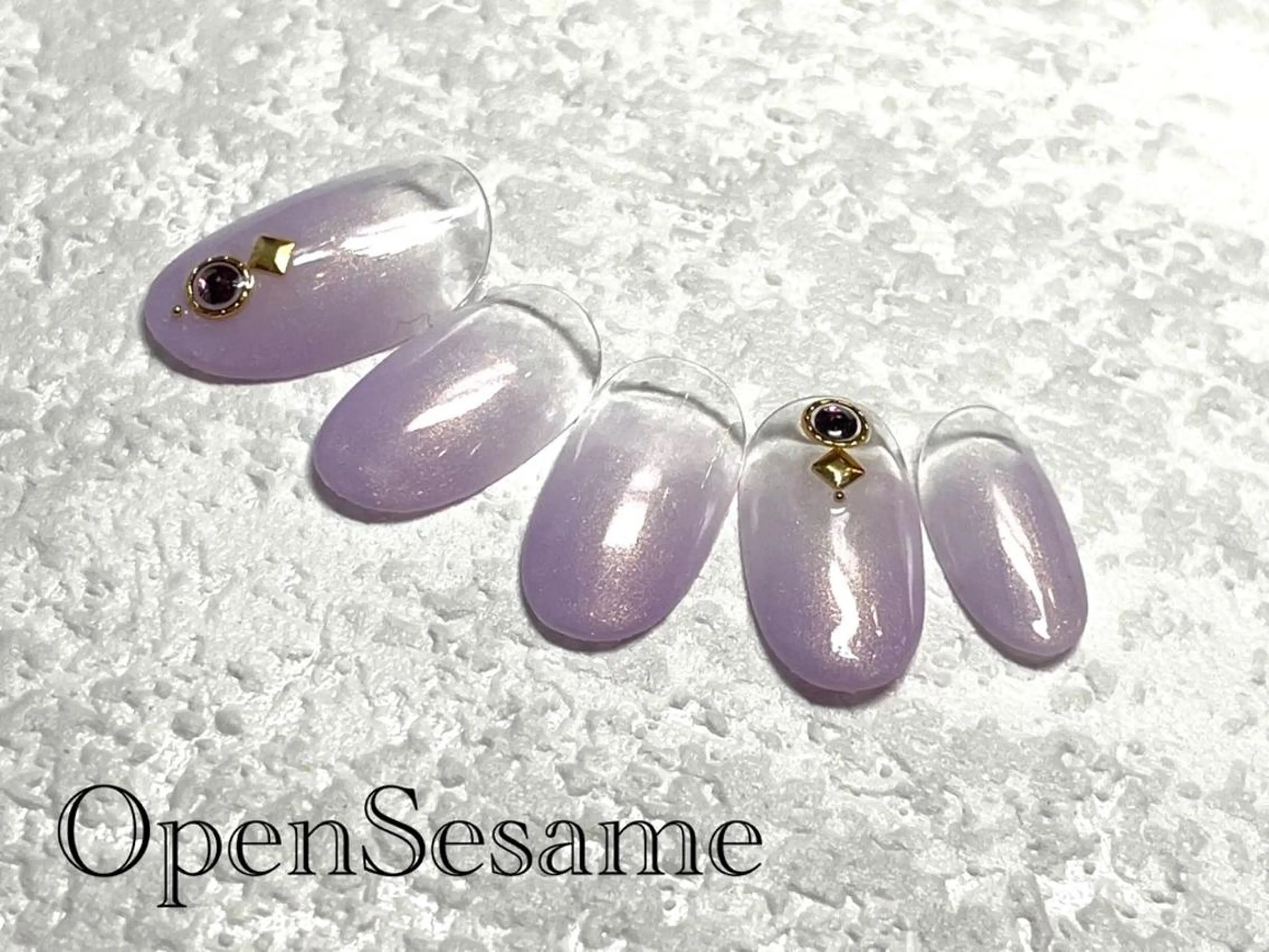 ネイル 遠藤 志乃のネイルデザイン