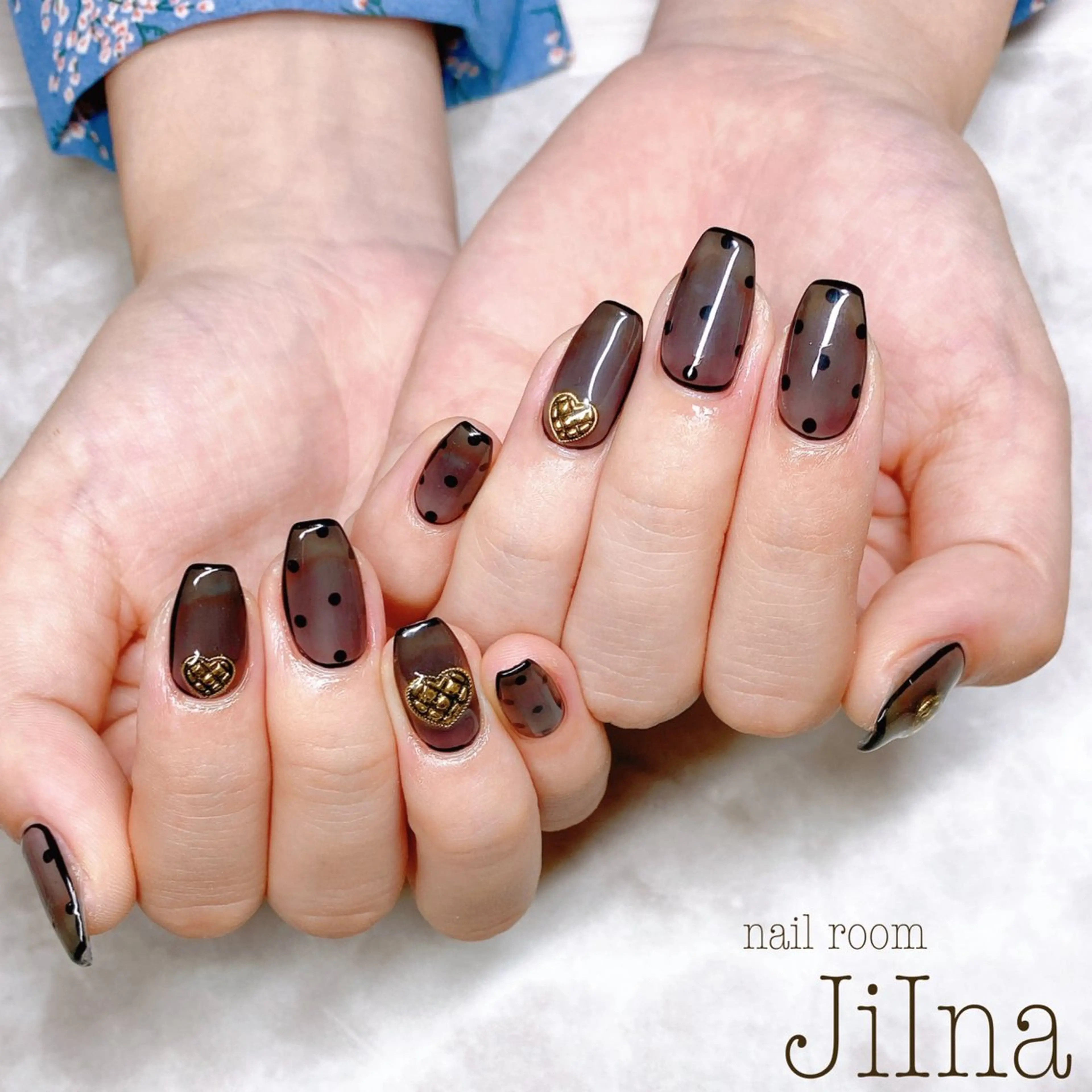 ネイル 持ち込み JiIna nailのネイルデザイン