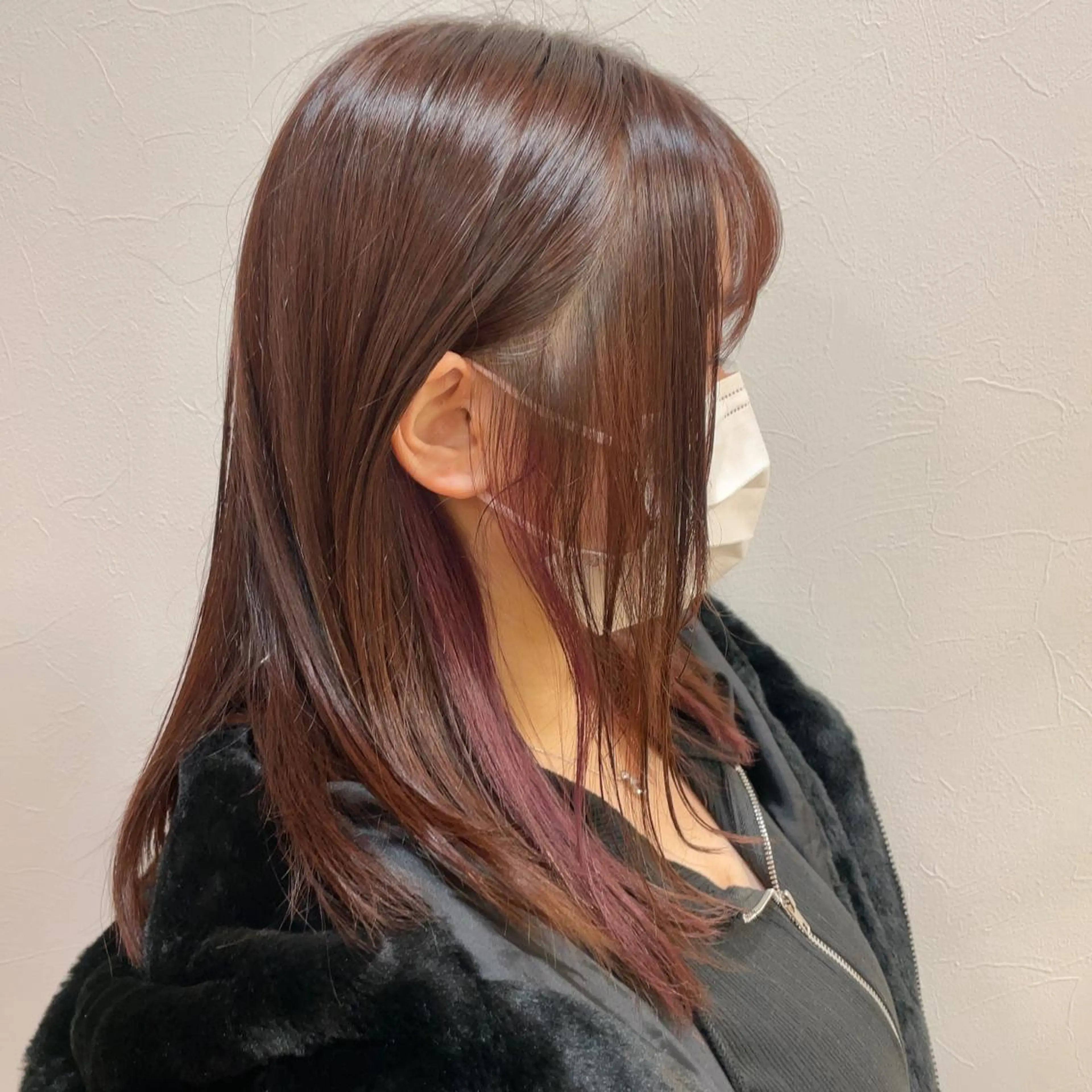 ミディアム カラー ブラウンカラー ピンクカラー ピンクブラウン カット ヘアカラー 山田 里美のヘアスタイル