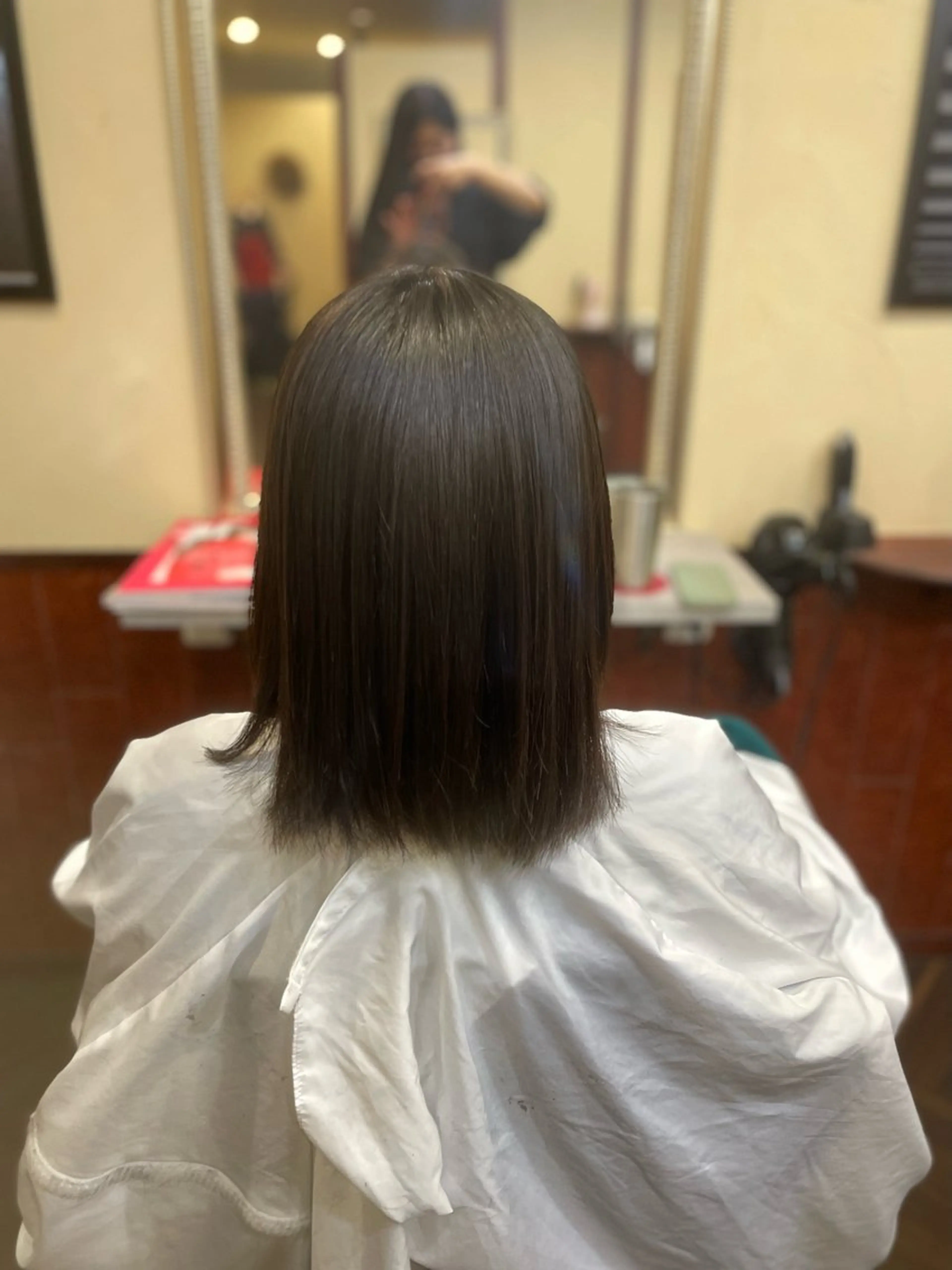 ミディアム 野地 渚のヘアスタイル