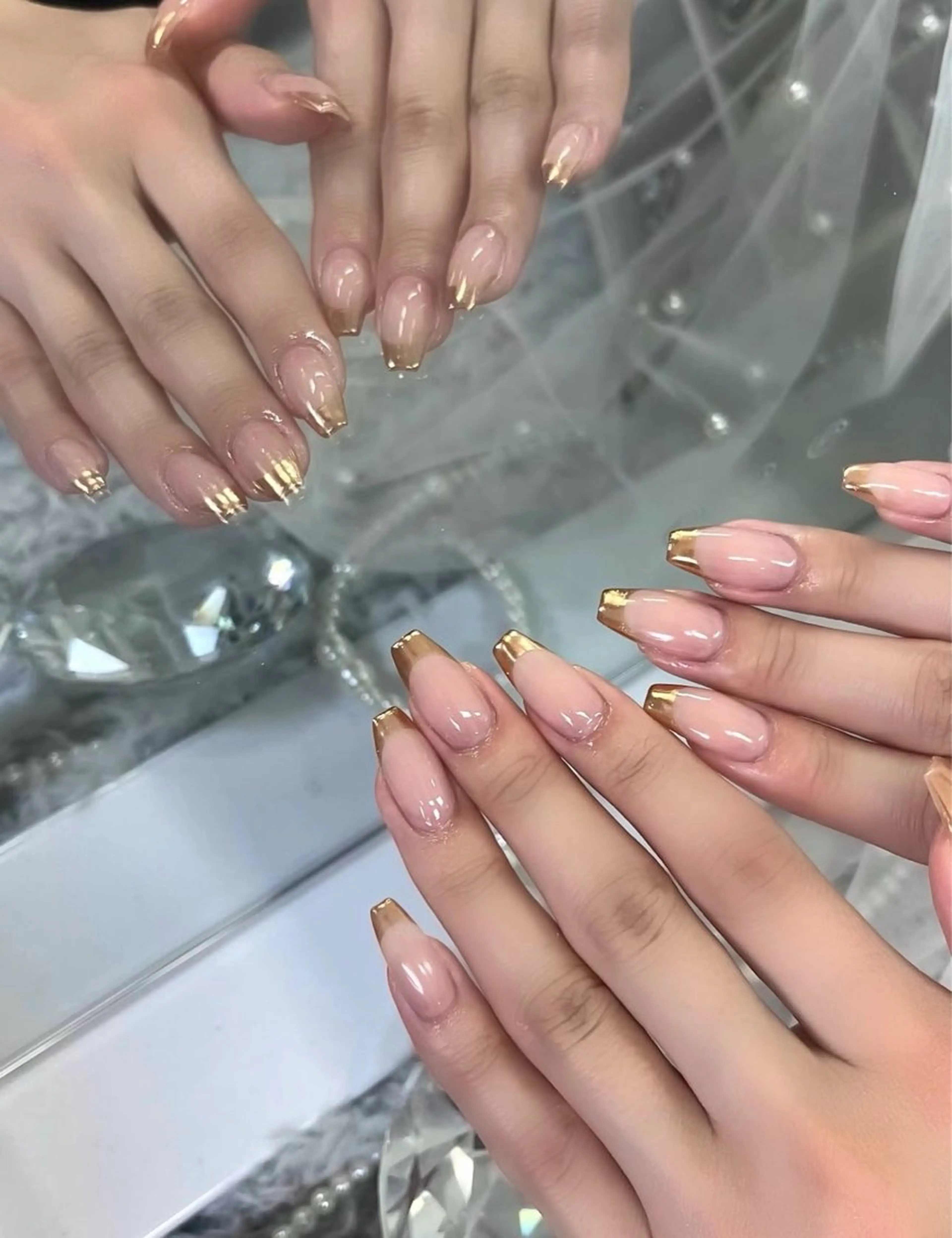 ネイル フットネイル ジェルネイル キラキラネイル 韓国ネイル マグネットネイル ハンドネイル TIDY .のネイルデザイン