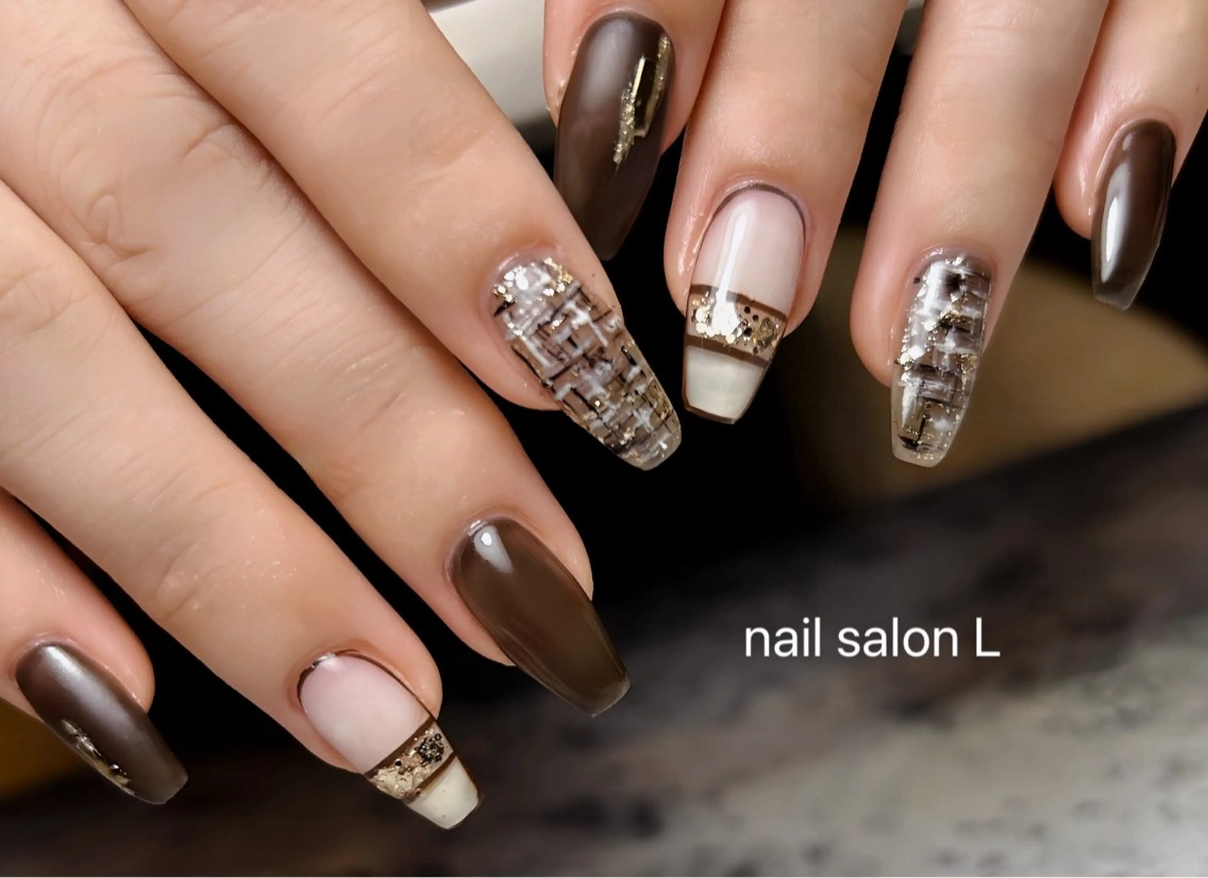 ネイル マットネイル 持ち込み ハンドネイル 吉川市 ネイルサロンLのネイルデザイン