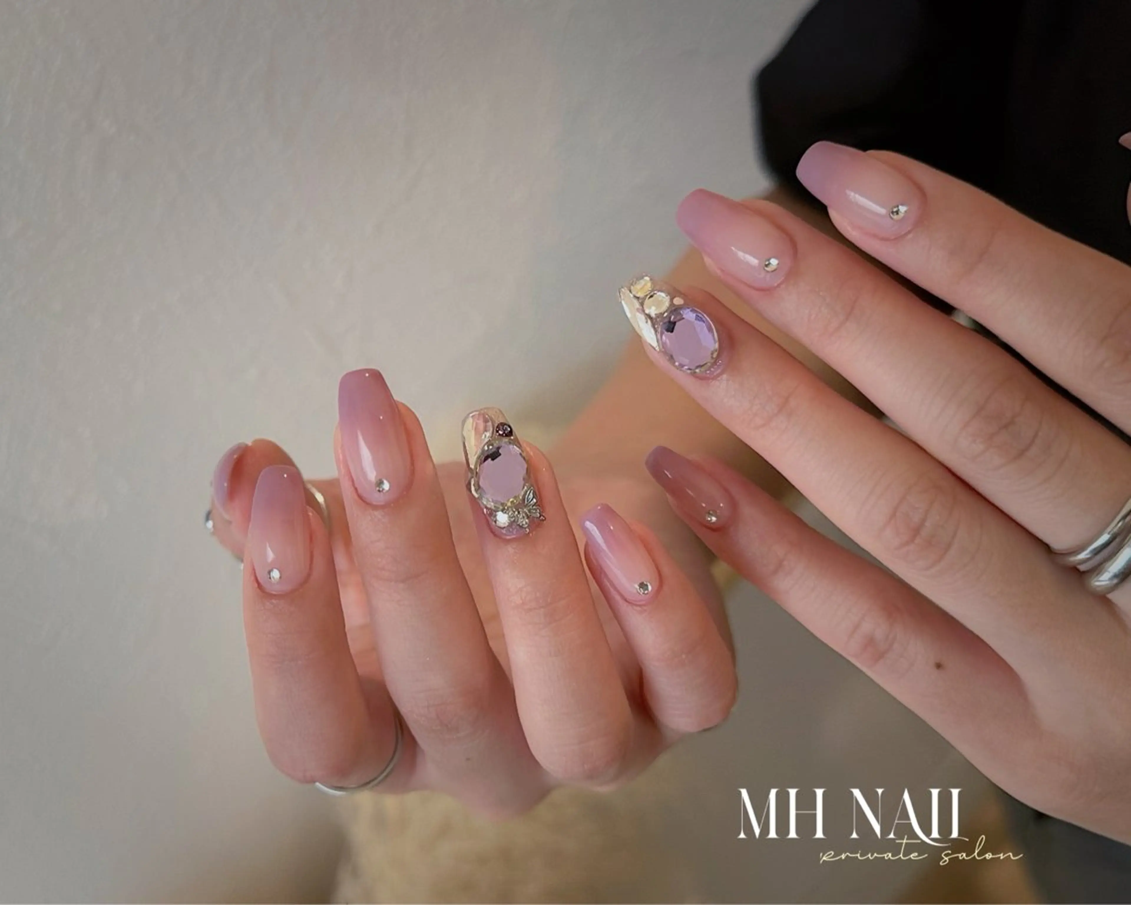 ネイル ハンドネイル MH Nailのネイルデザイン