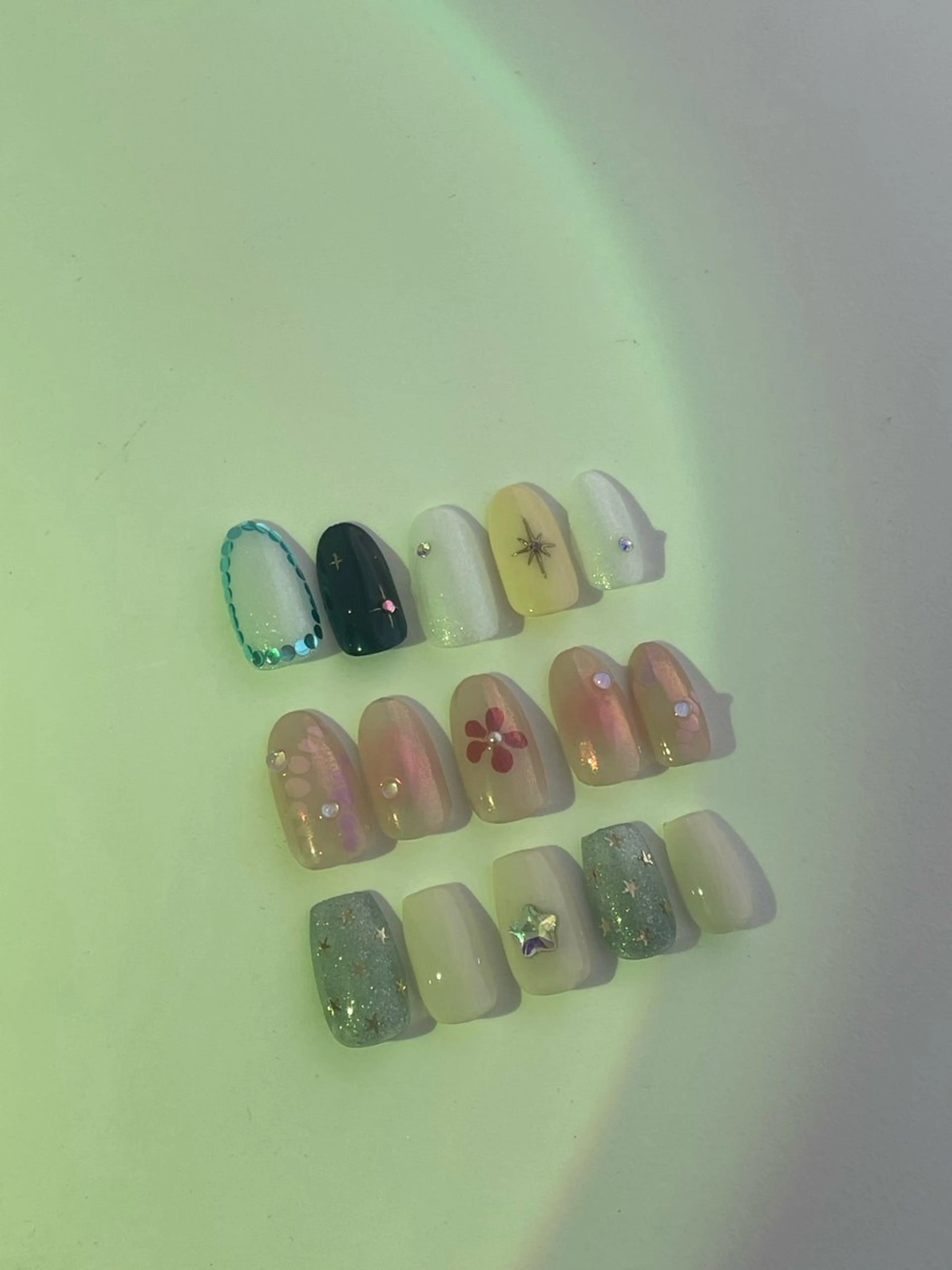 ネイル ハンドネイル emu nail Rukaのネイルデザイン