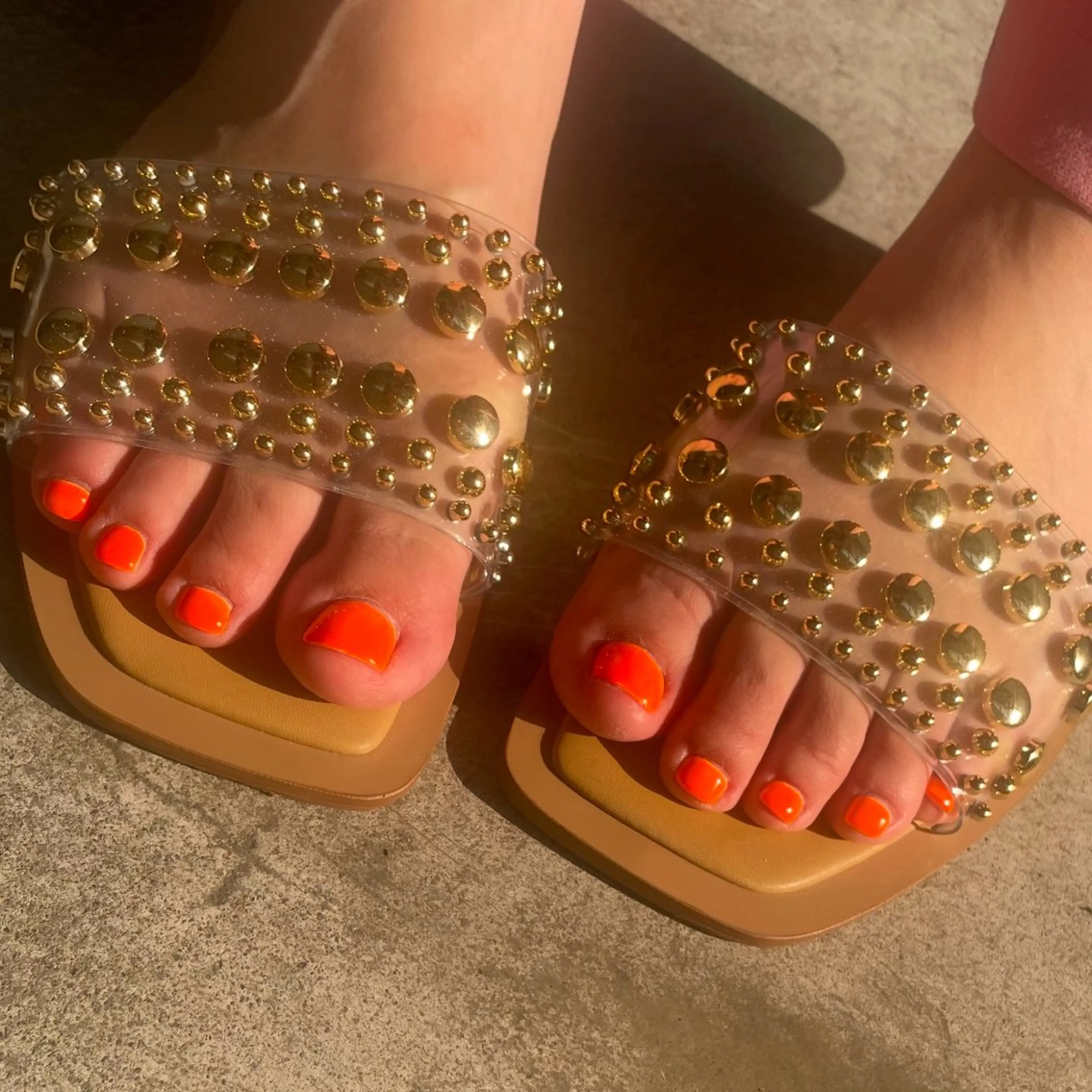 フットネイル　ワンカラーorラメ　2色まで選択可（オフあり）の写真