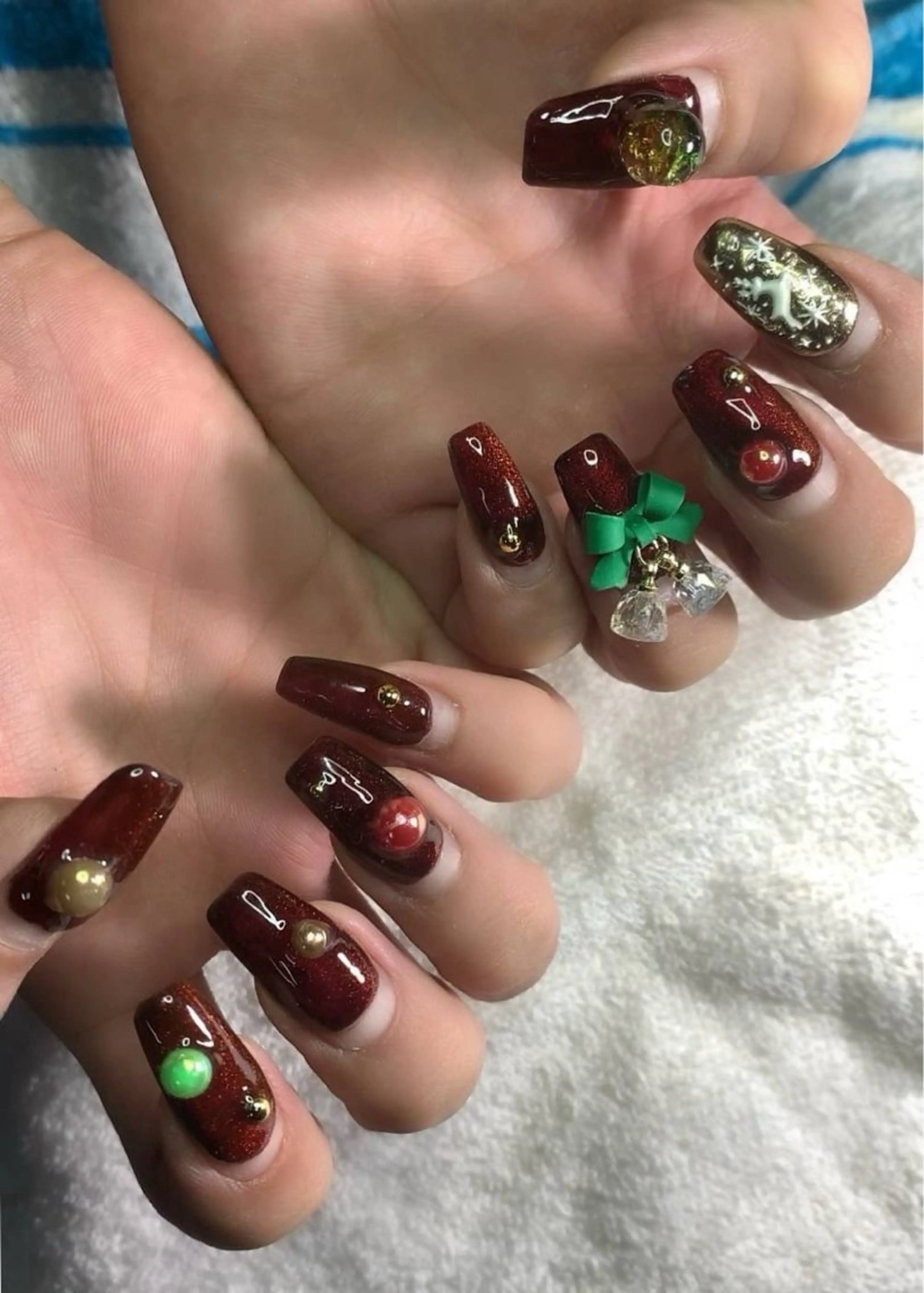 ネイル ハンドネイル フットネイル MHR nailのネイルデザイン