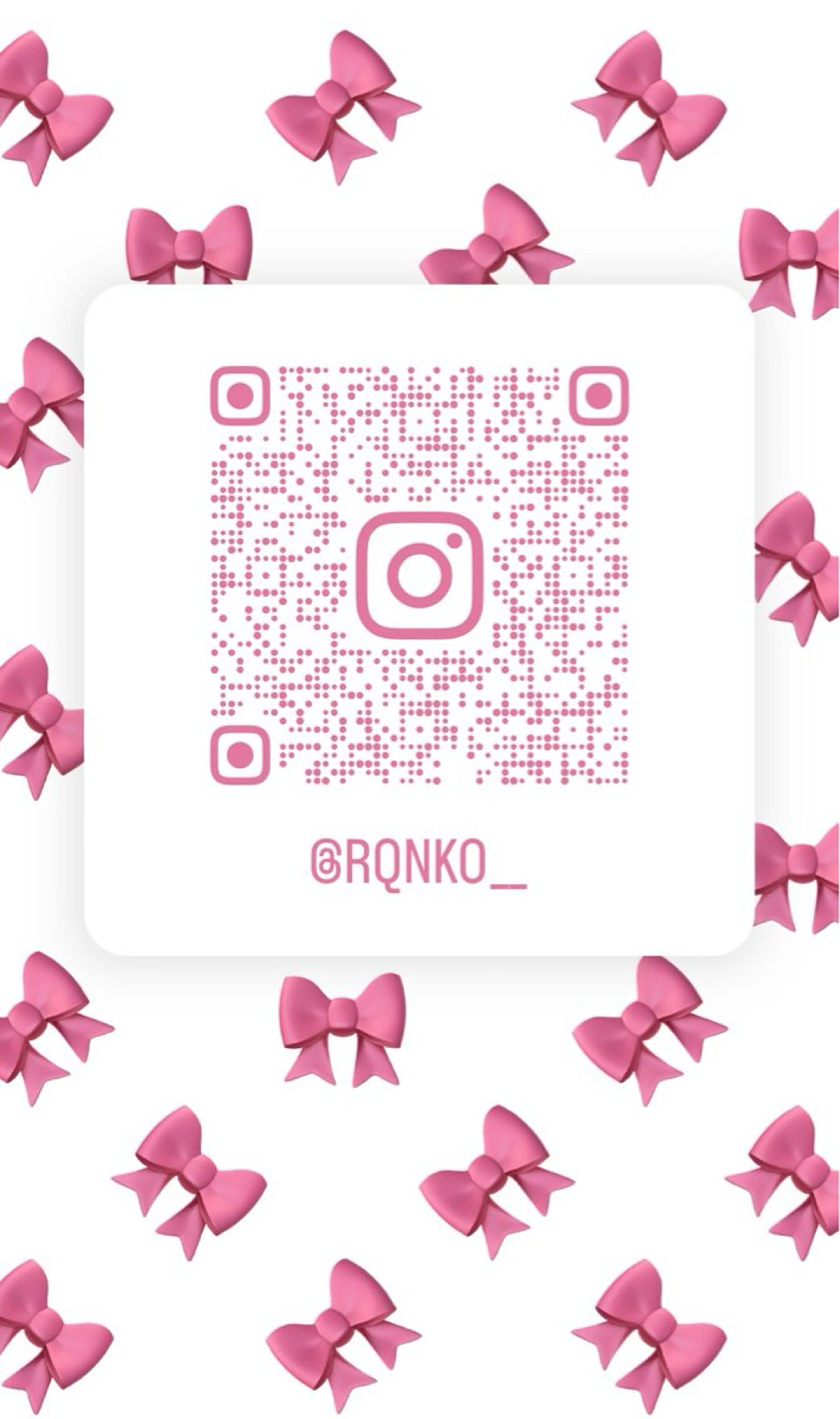 earth小山店 𝙍𝙖𝙣のネイルデザイン