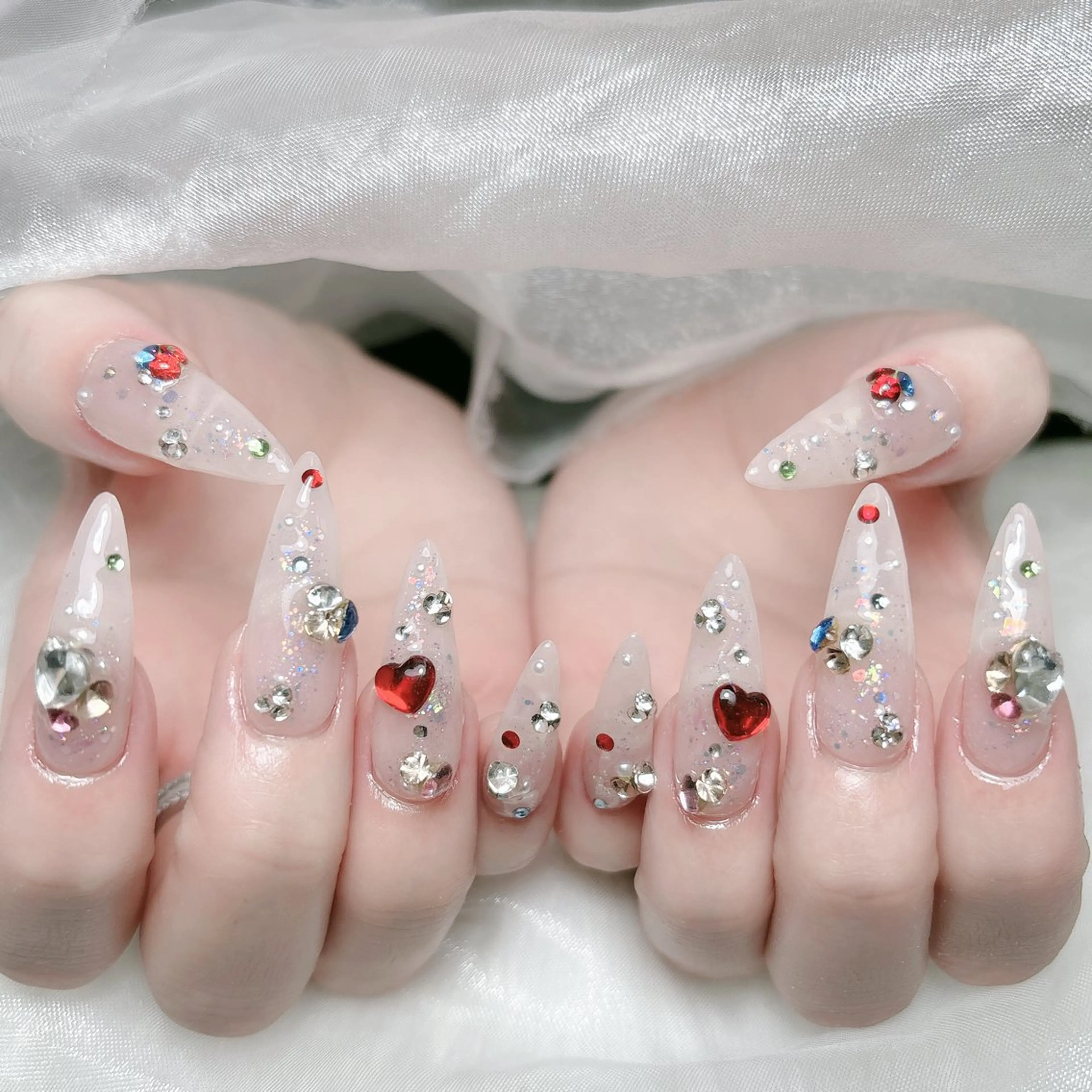 ネイル キラキラネイル スカルプネイル ハンドネイル MoMoA Nail ネイル長さ出し専門店のネイルデザイン