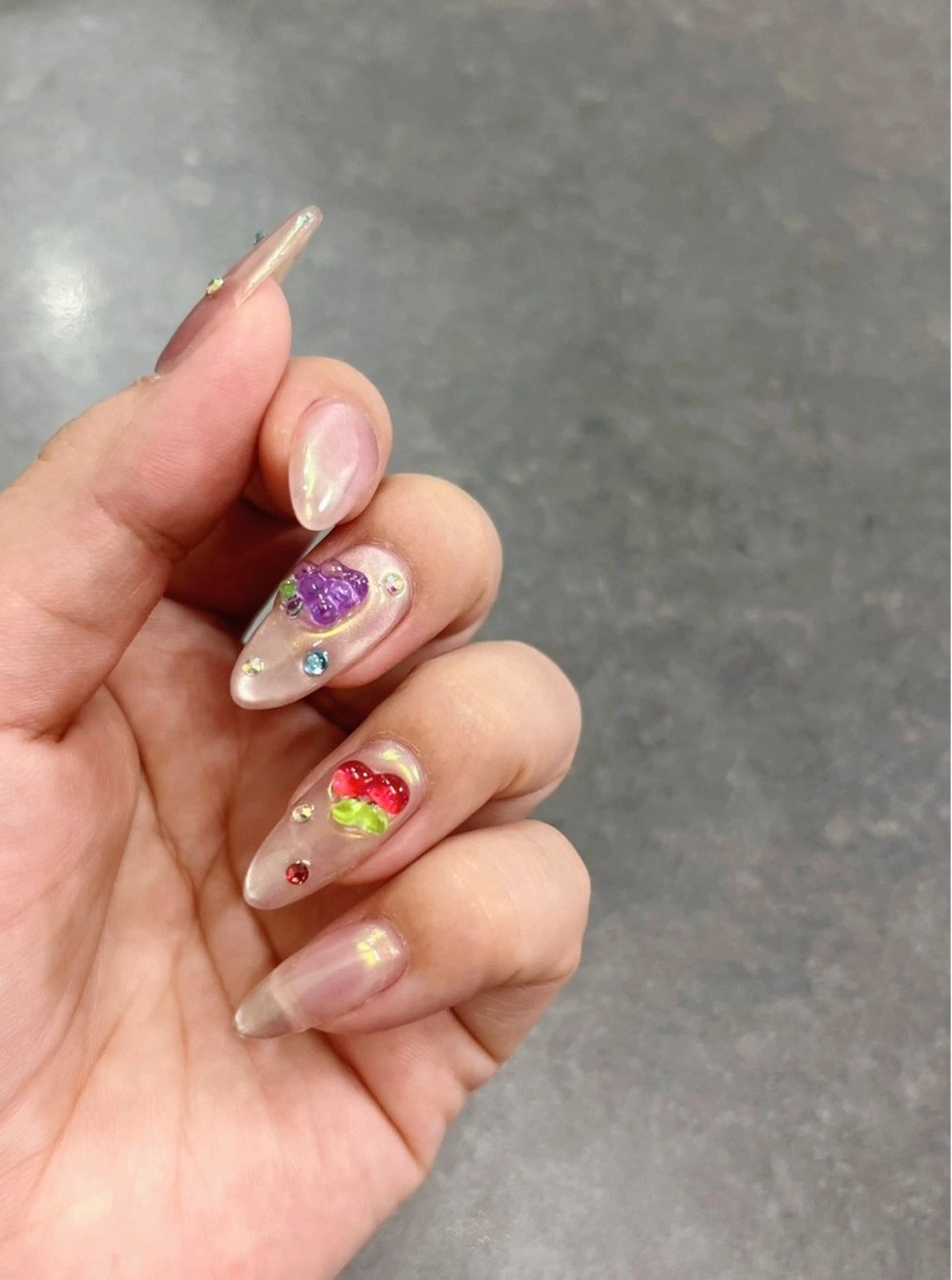 ネイル マグネットネイル ek.nail⭐︎ kanaのネイルデザイン