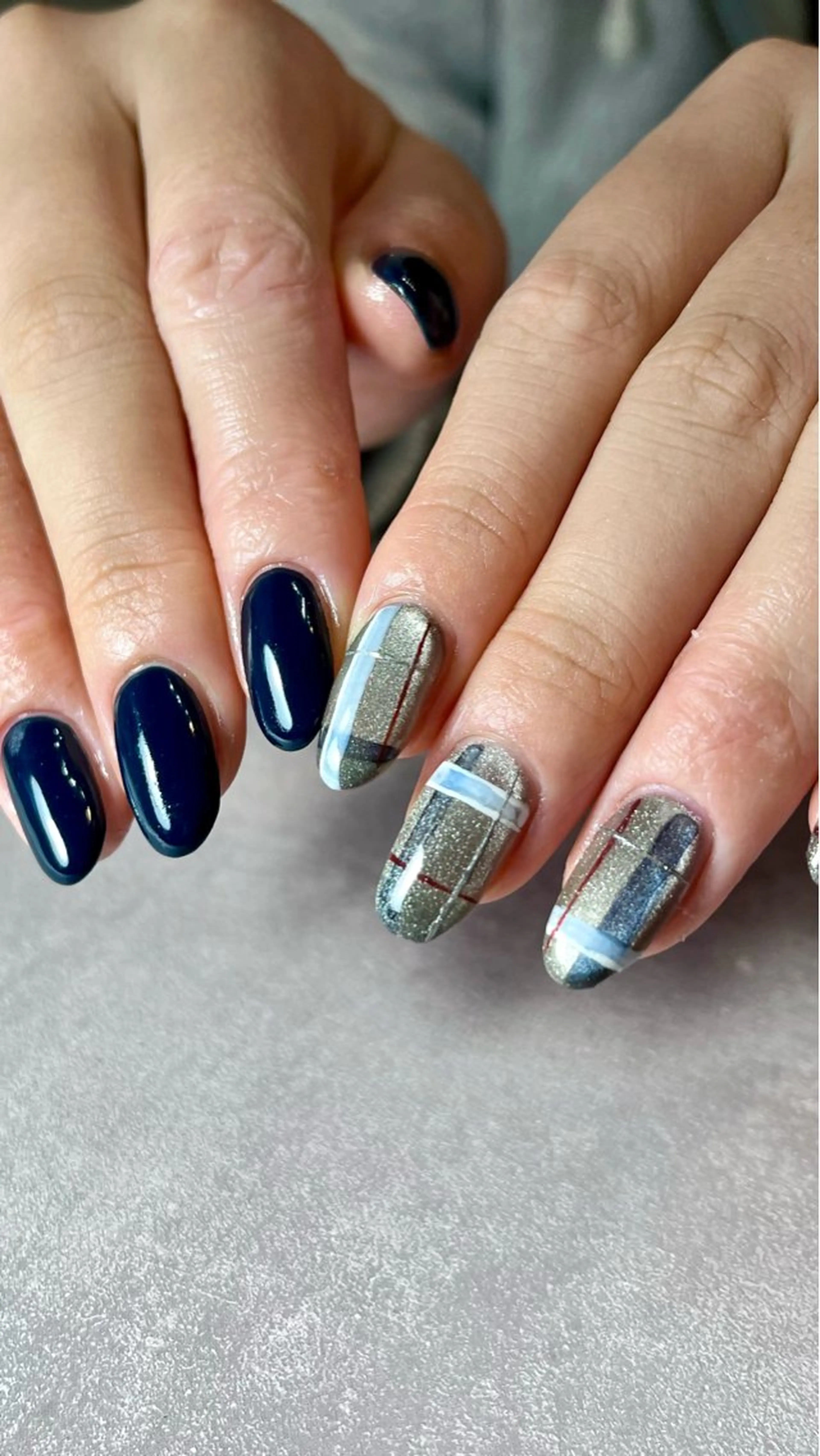 ネイル マグネットネイル ハンドネイル kupu所属・ネイルサロン kupuのネイルデザイン