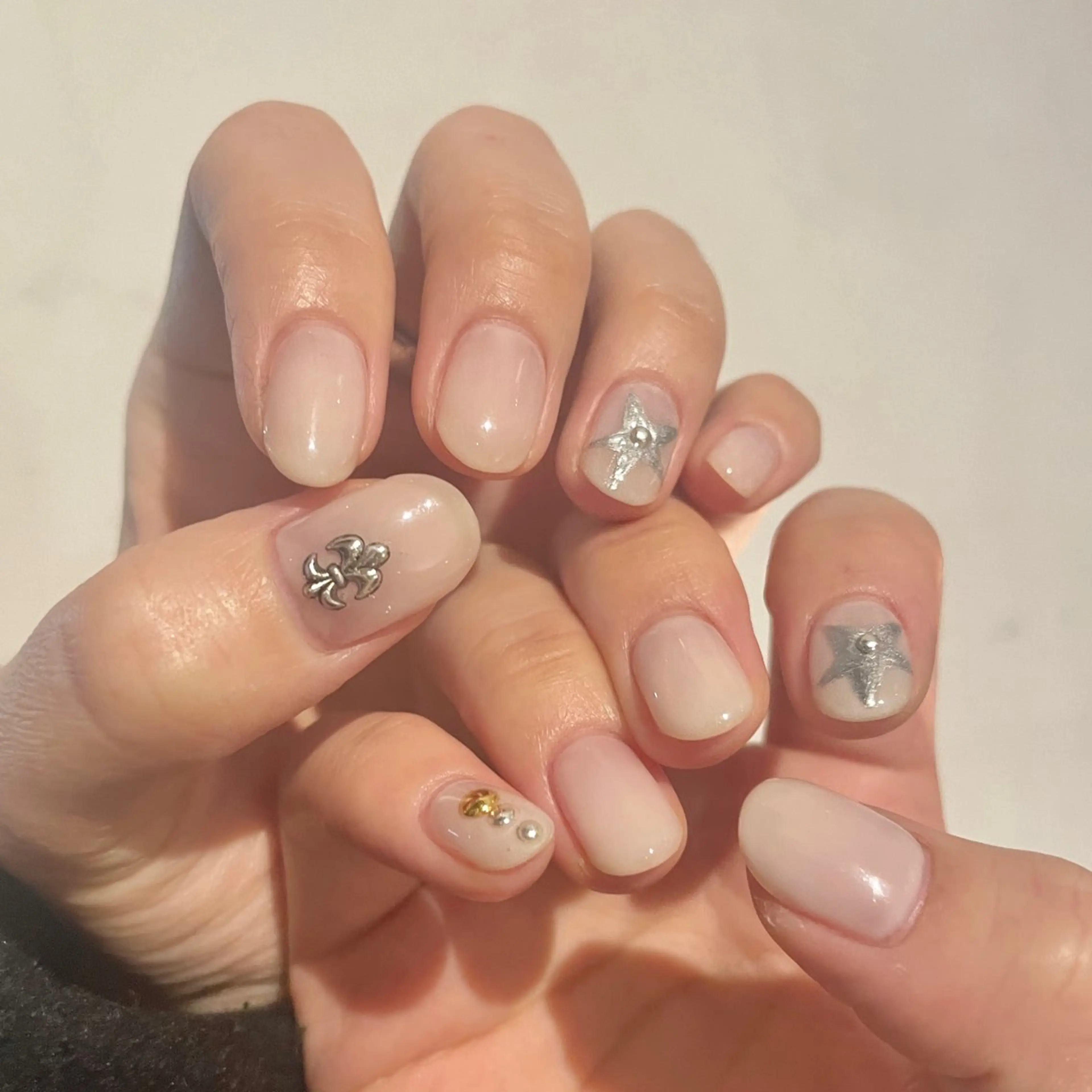 ネイル ハンドネイル 🌷 YURI🌷のネイルデザイン