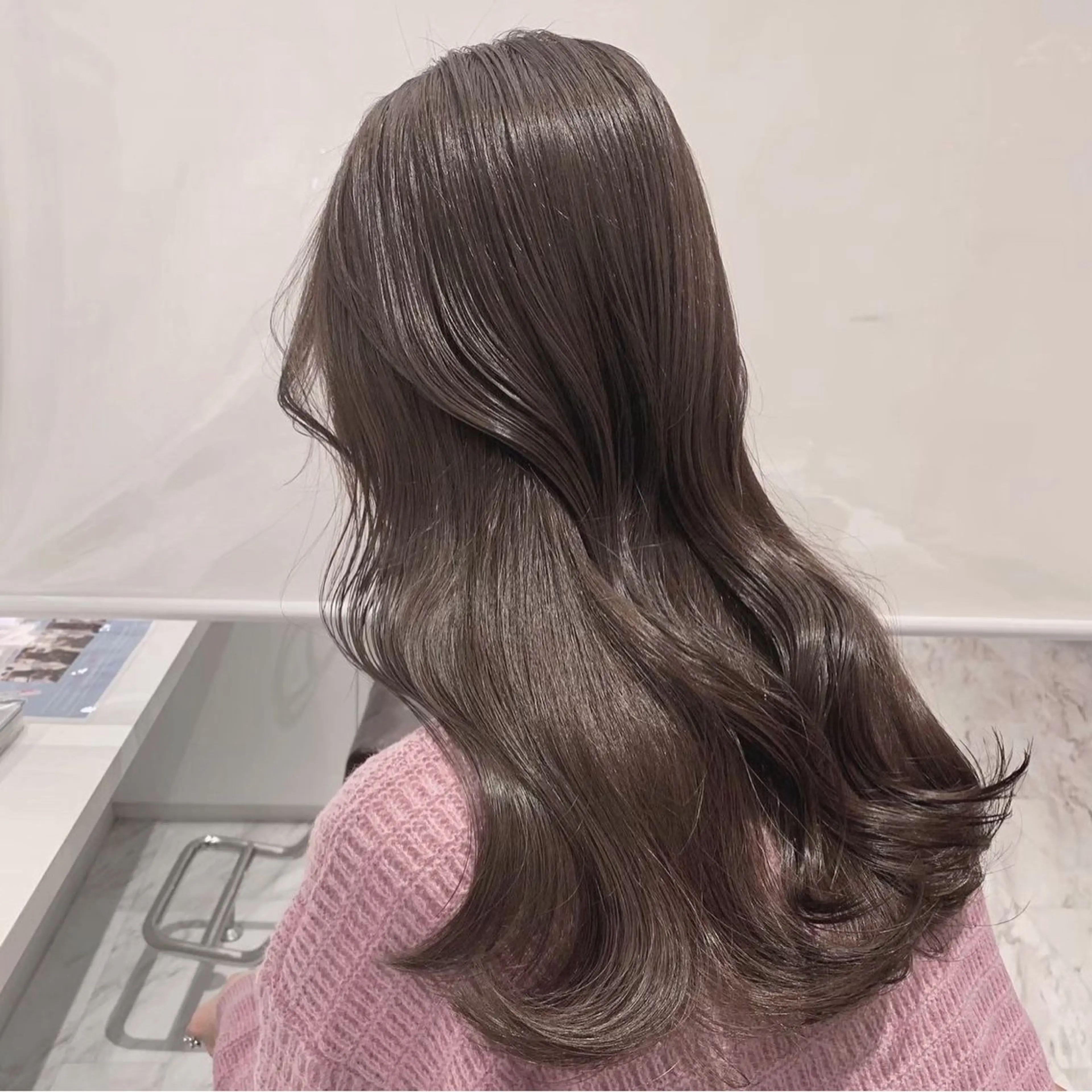 ロング WARREN・TRICOMI NEW YORK所属・石崎 はるかのヘアスタイル