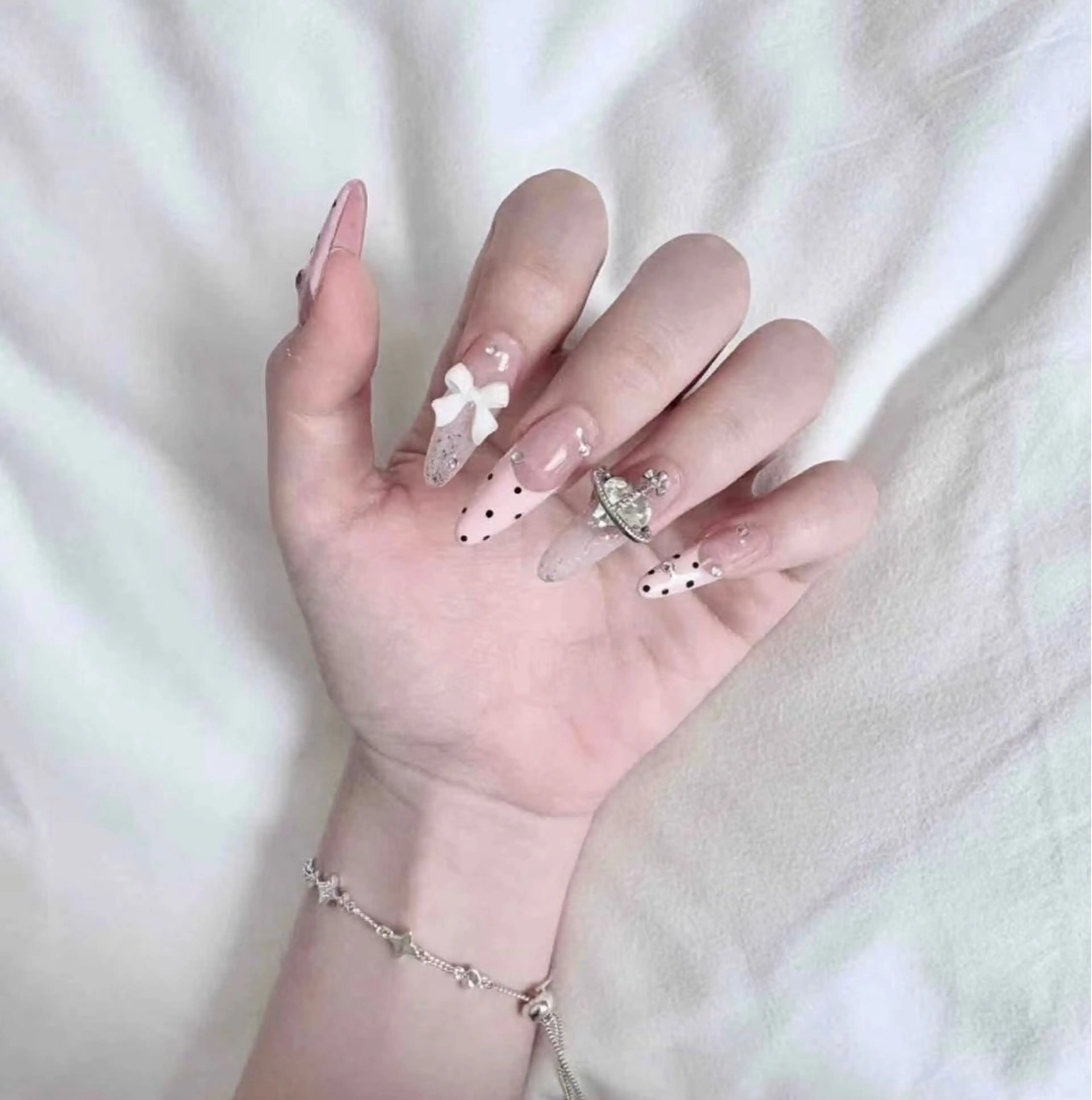 ネイル ハンドネイル ハンドケア 清縁所属・（大垣）ネイル奈々 奈々のネイルデザイン