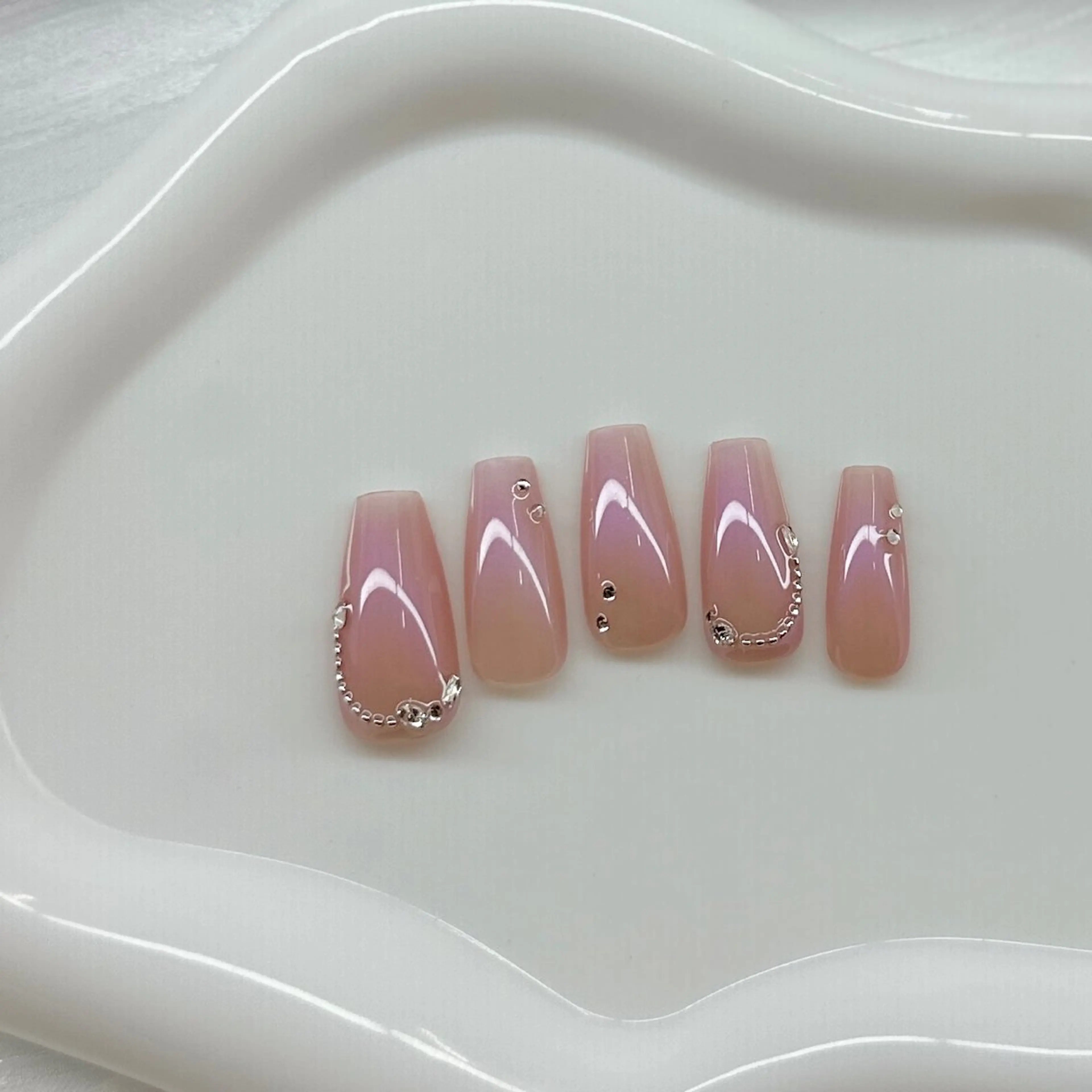 ネイル RIKAKO🫧 矢場町/栄/名古屋のネイルデザイン