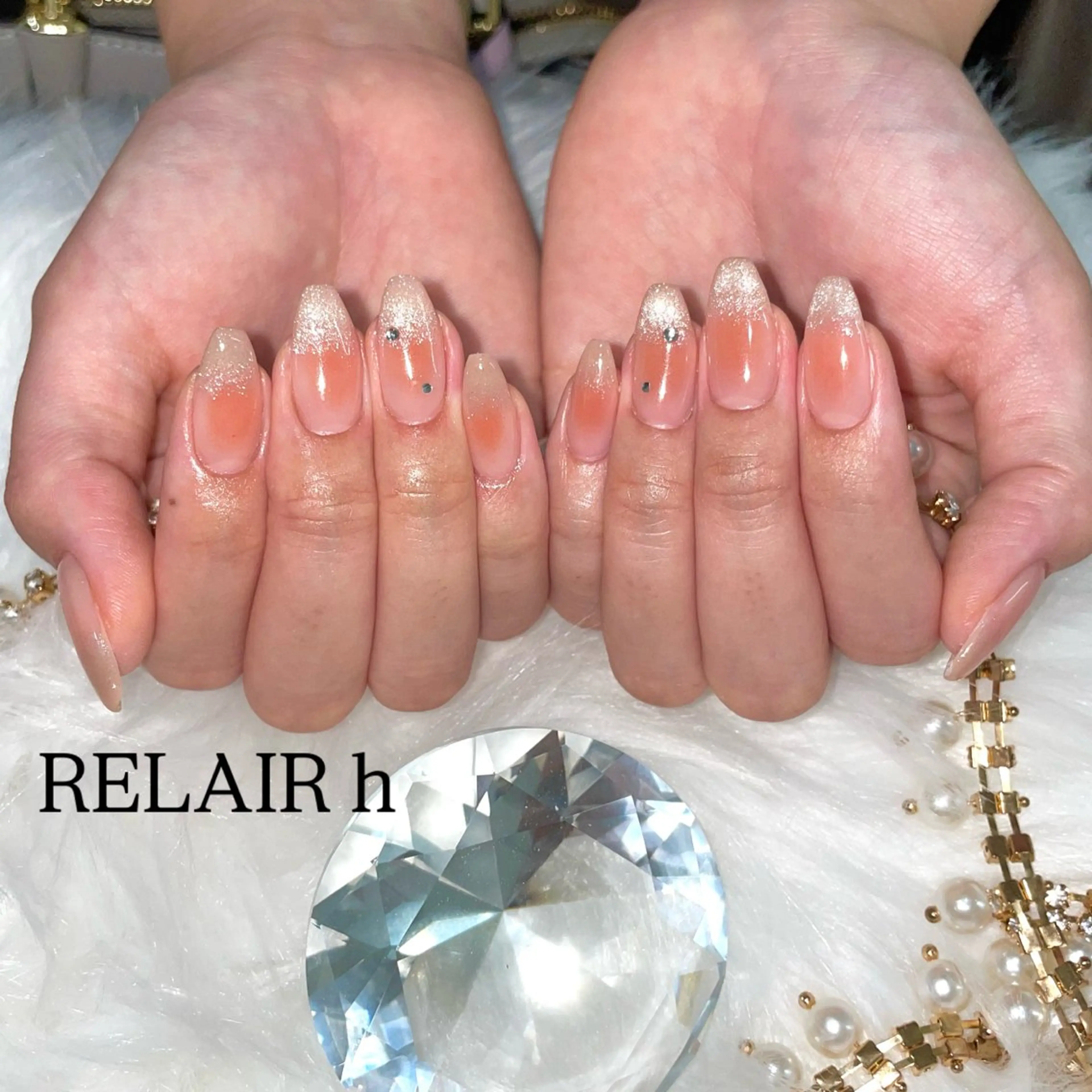 ネイル RELAIR h所属・西村 彩音のネイルデザイン