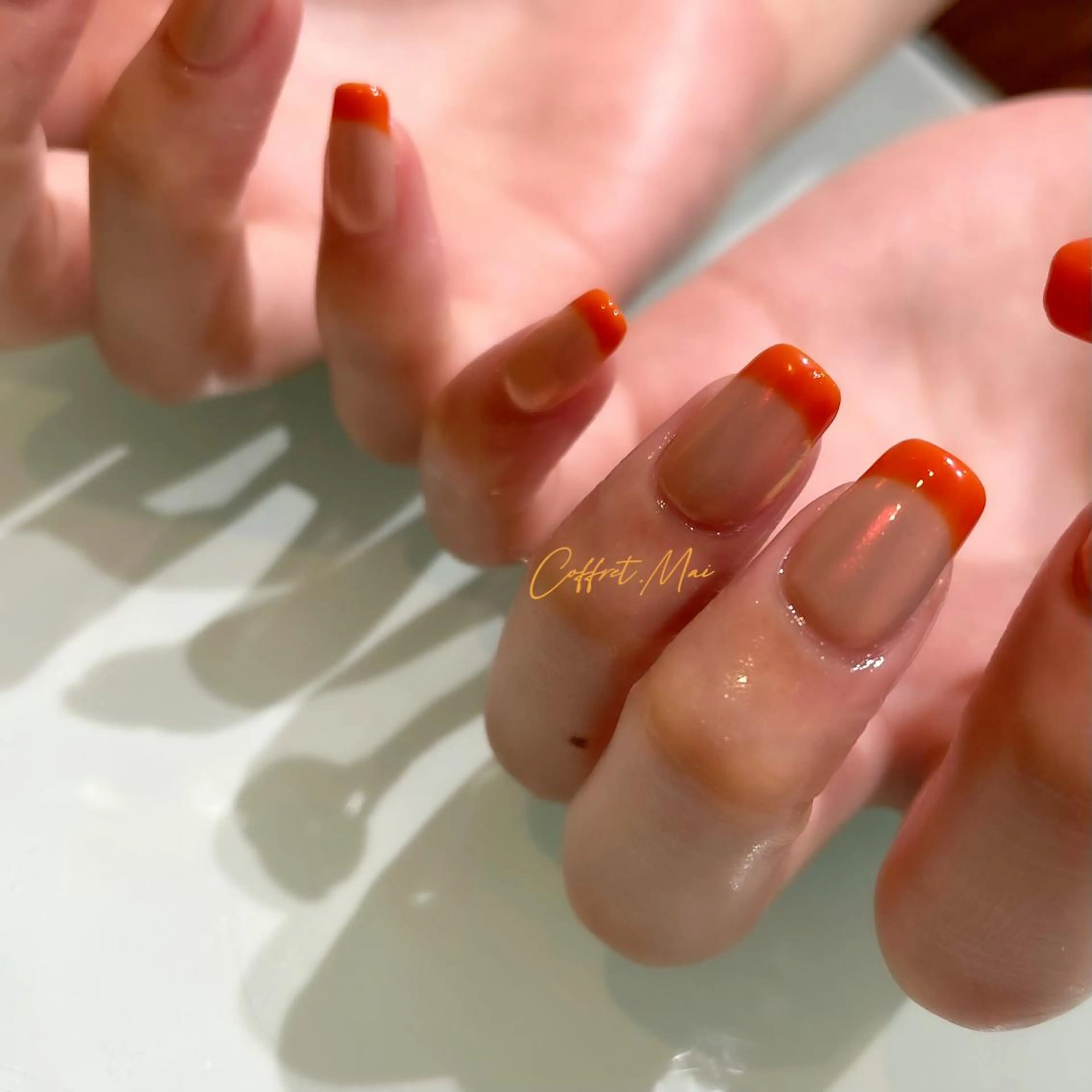 ネイル オーロラネイル ミラーネイル WOLTOKYO池袋 💕maiのネイルデザイン