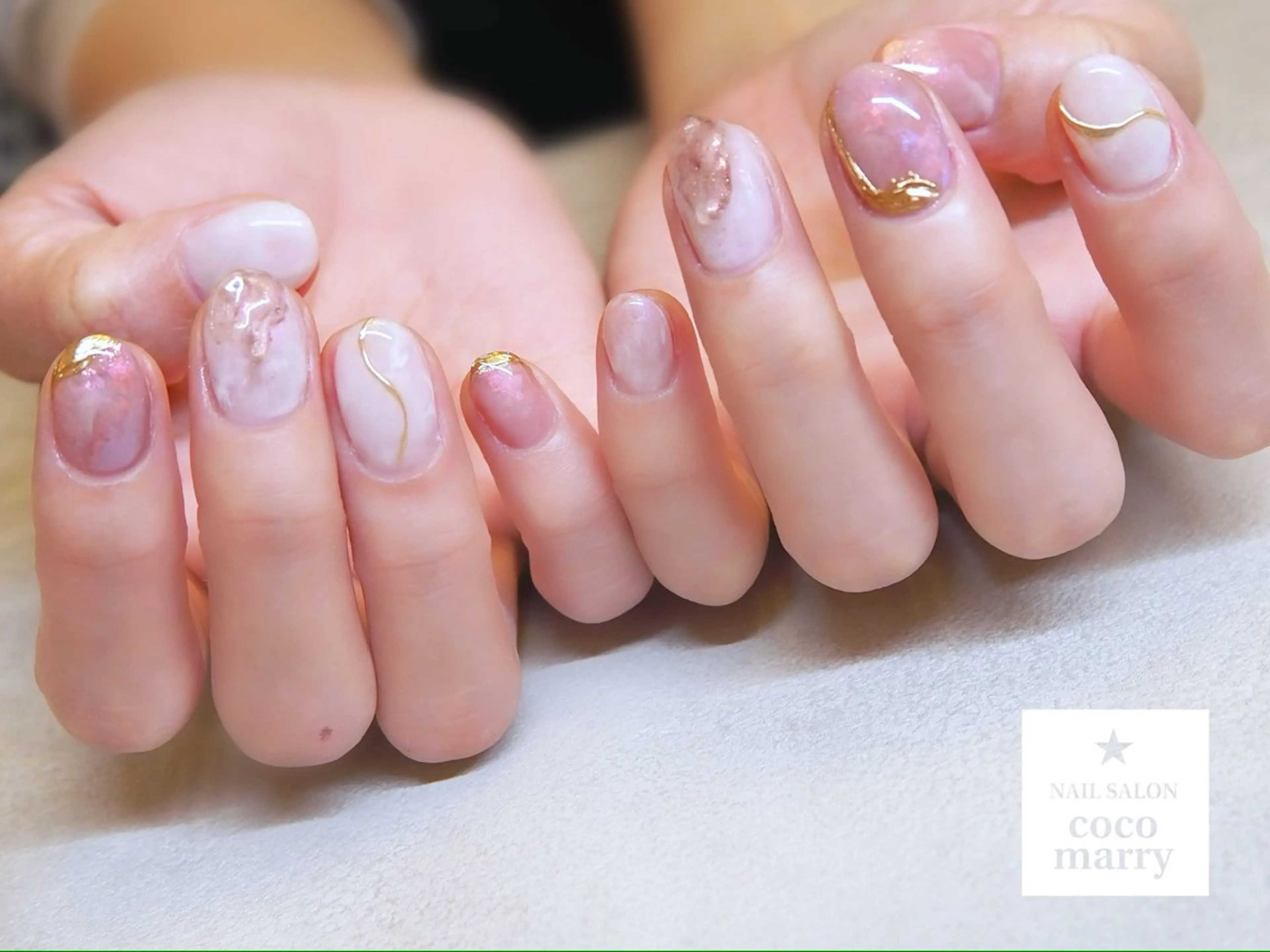 ネイル ハンドネイル coco marry  のネイルデザイン