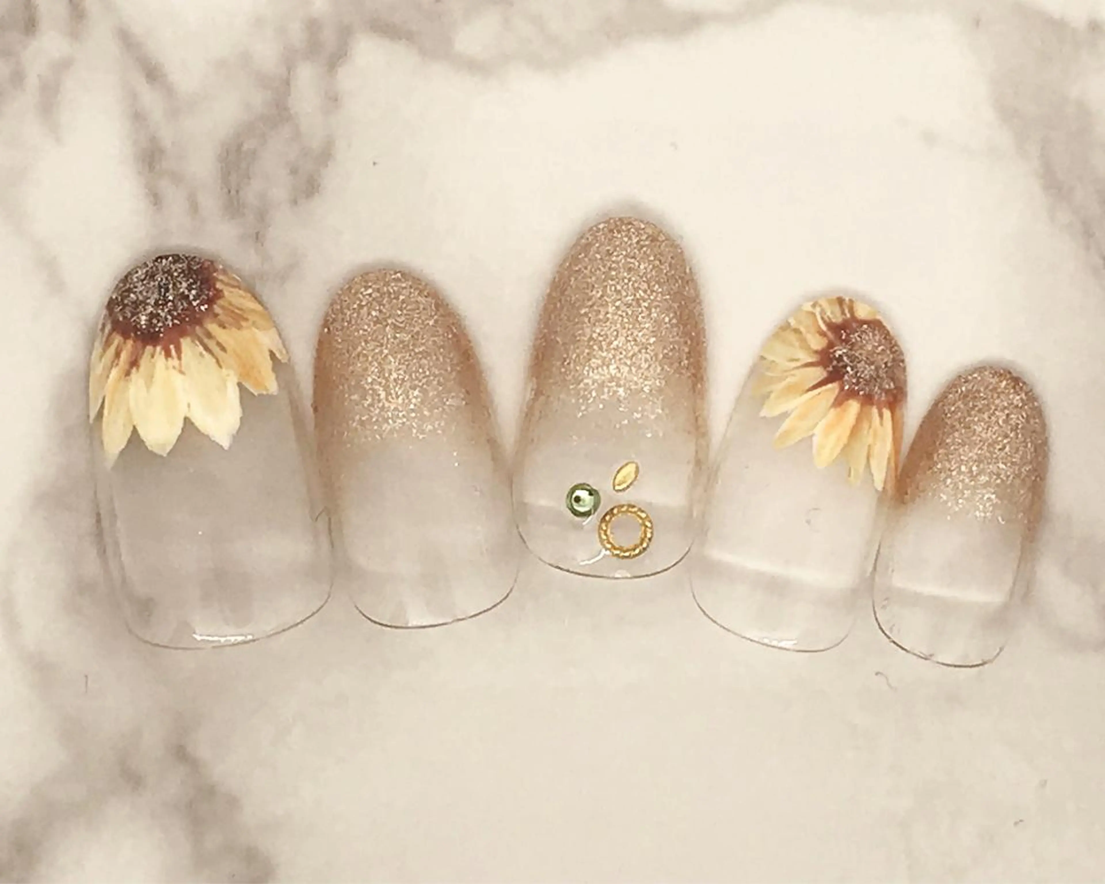 ネイル ハンドネイル Ribbon 佐野店のネイルデザイン