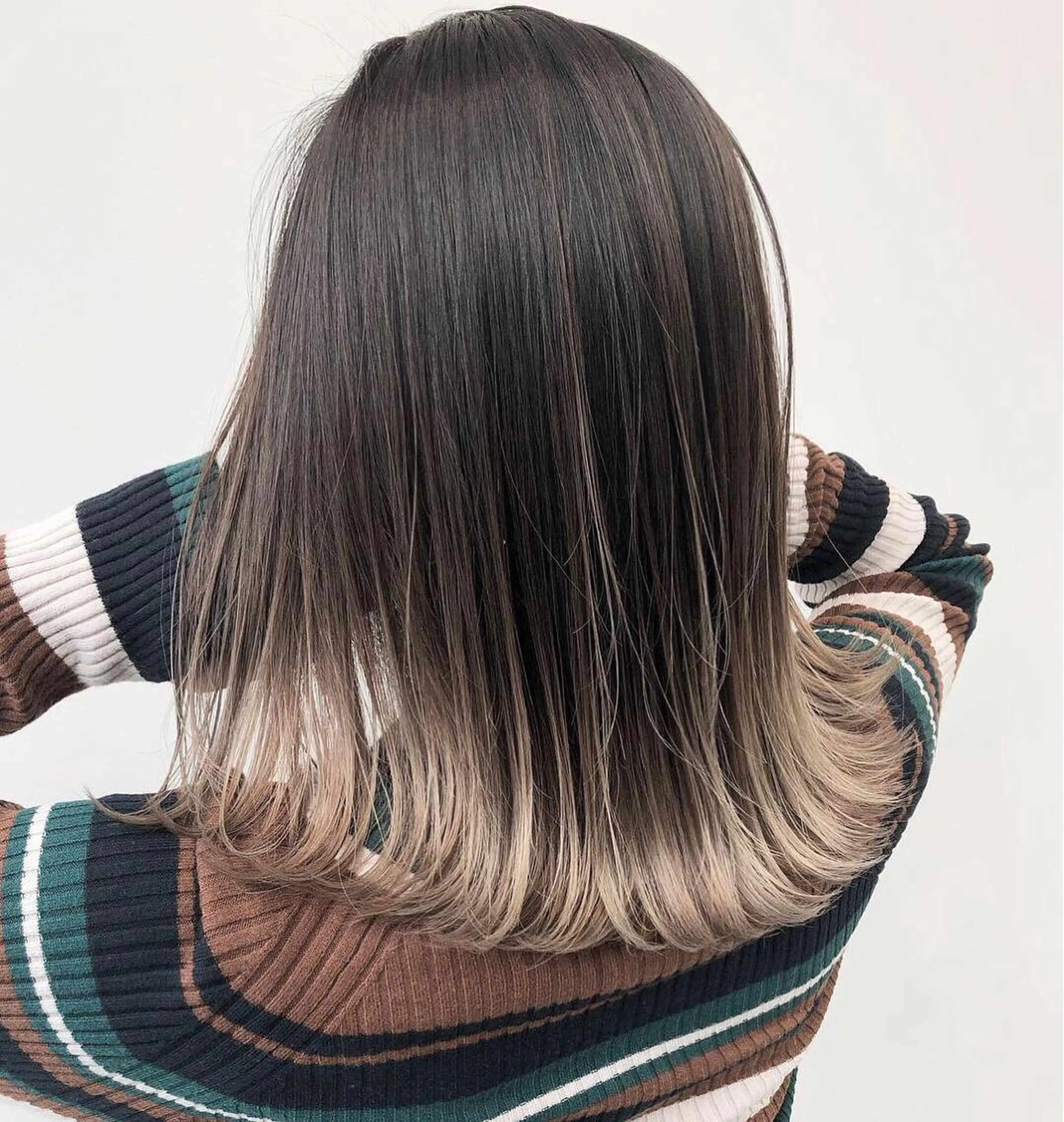 ミディアム カラー パーマ ヘアアレンジ 【公式】amble luxe池袋東口🩷のヘアスタイル