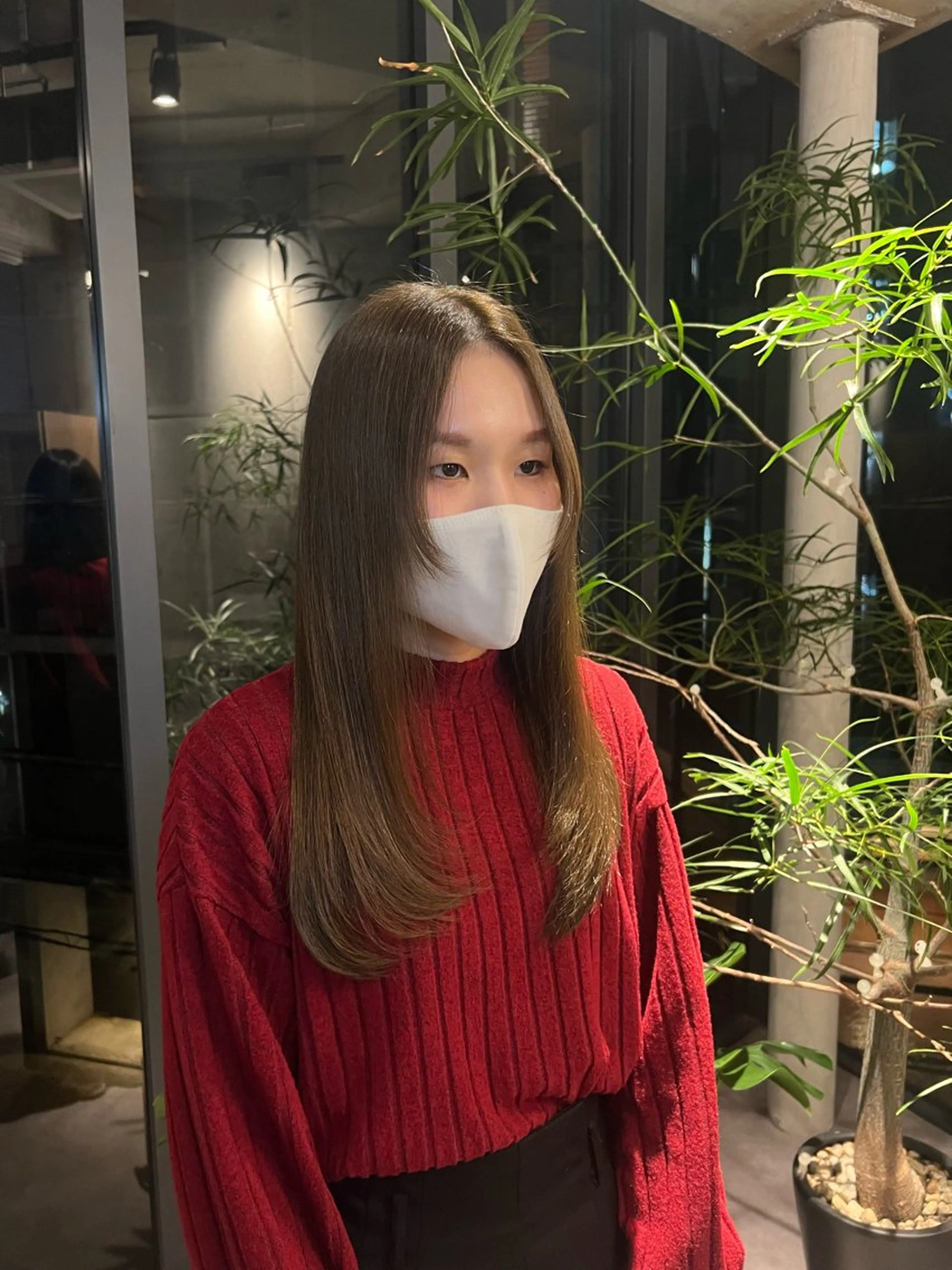 ロング カラー 透明感カラー オリーブカラー yuri/中目黒 /レイヤー/ボブのヘアスタイル