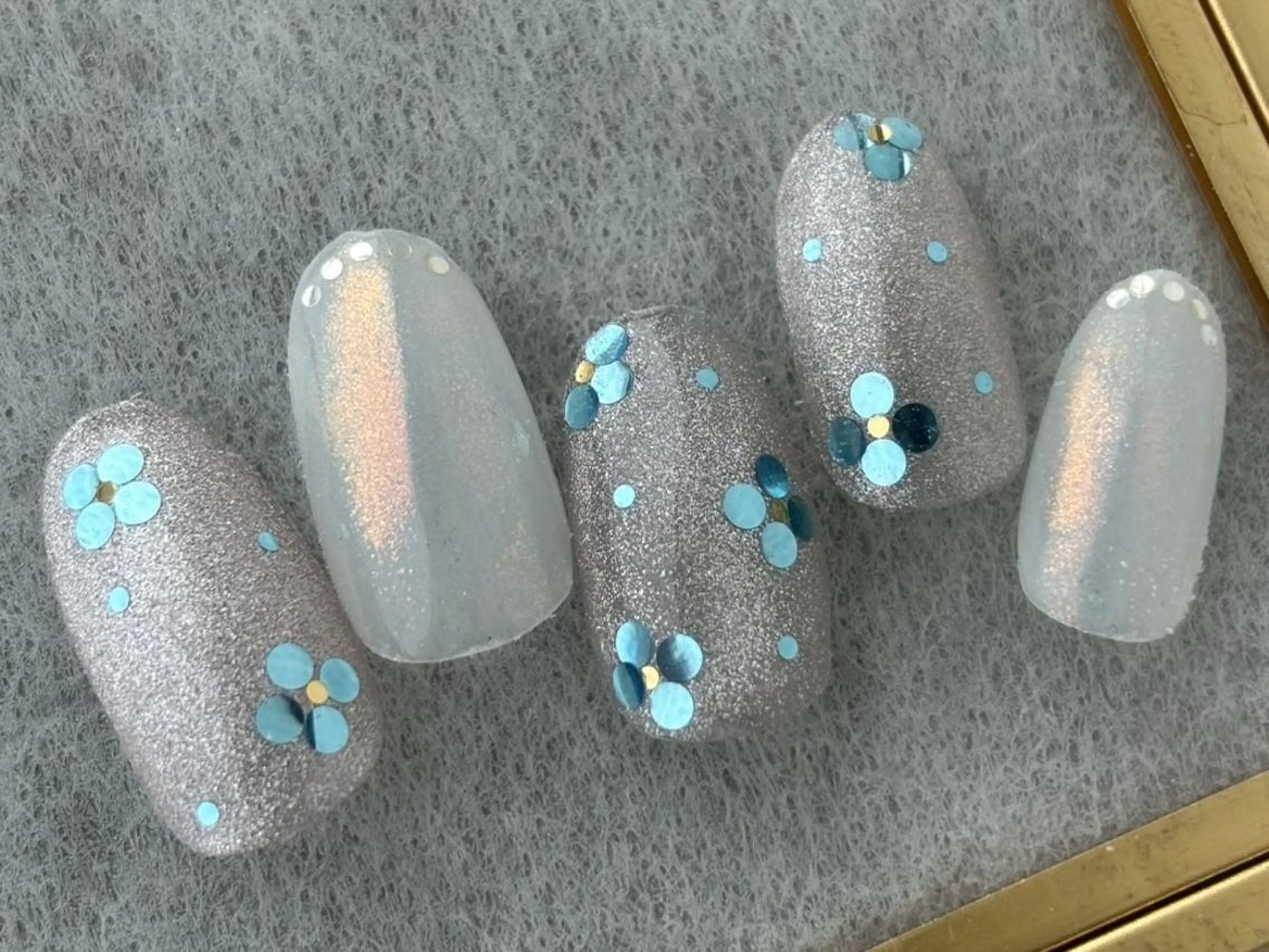 ネイル earth 粕谷美璃のネイルデザイン