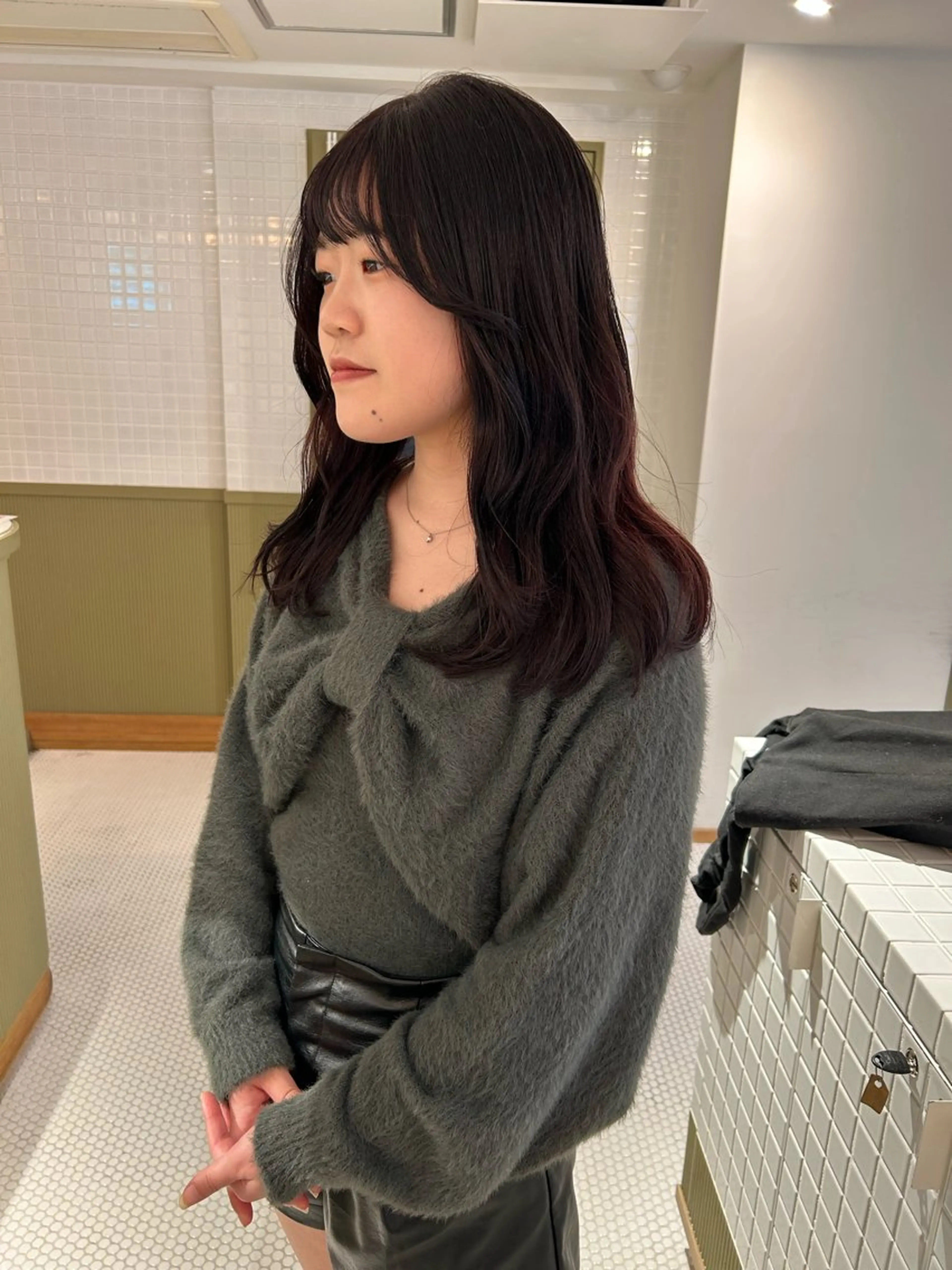 セミロング カラー ブリーチ カシス ブリーチなしカラー カット ヘアカラー SALOWIN所属・マンツーマン美容師 立川　♡MIHO♡のヘアスタイル