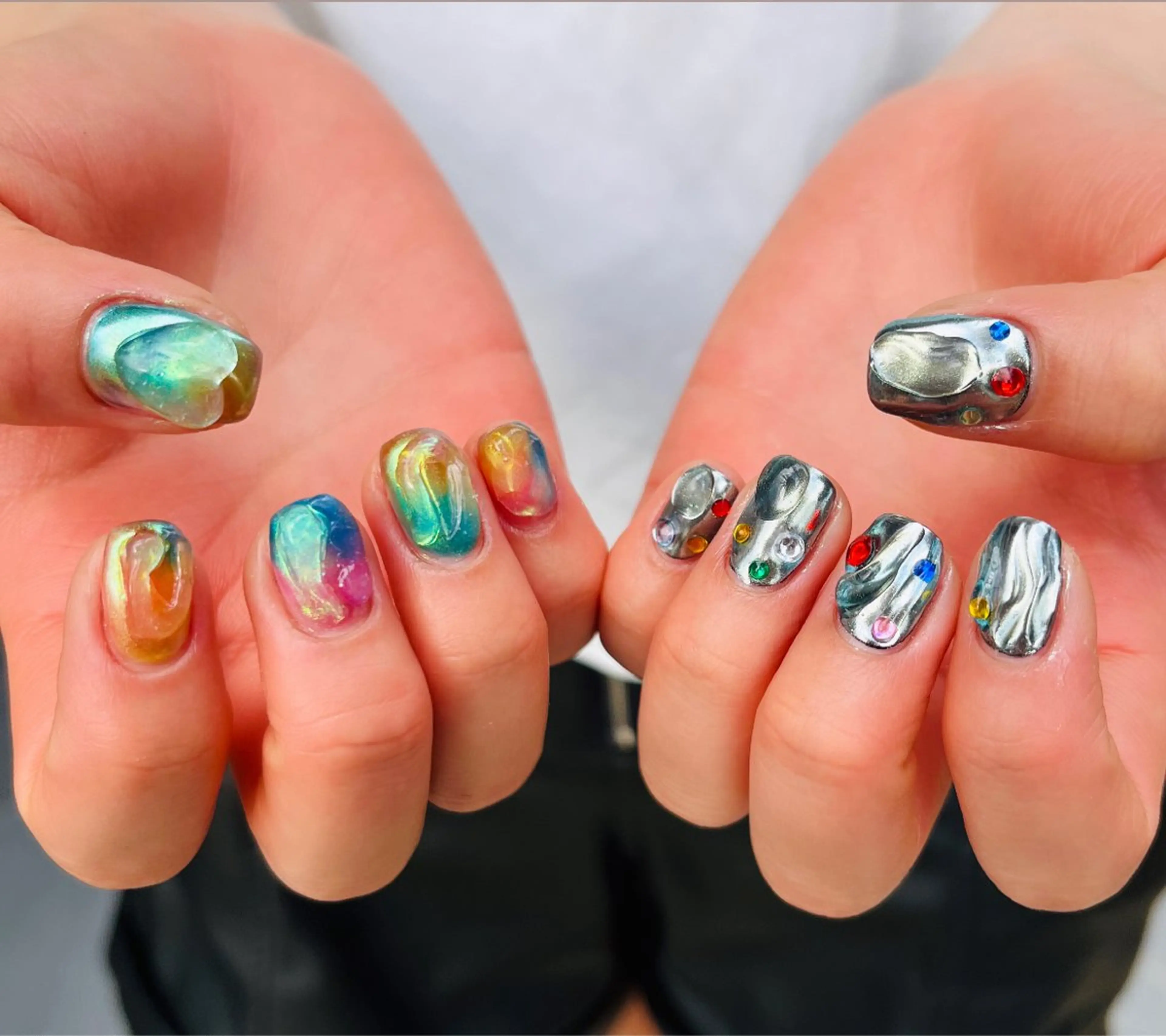 ネイル キラキラネイル ミラーネイル ハンドネイル HazeGrass NAILのネイルデザイン