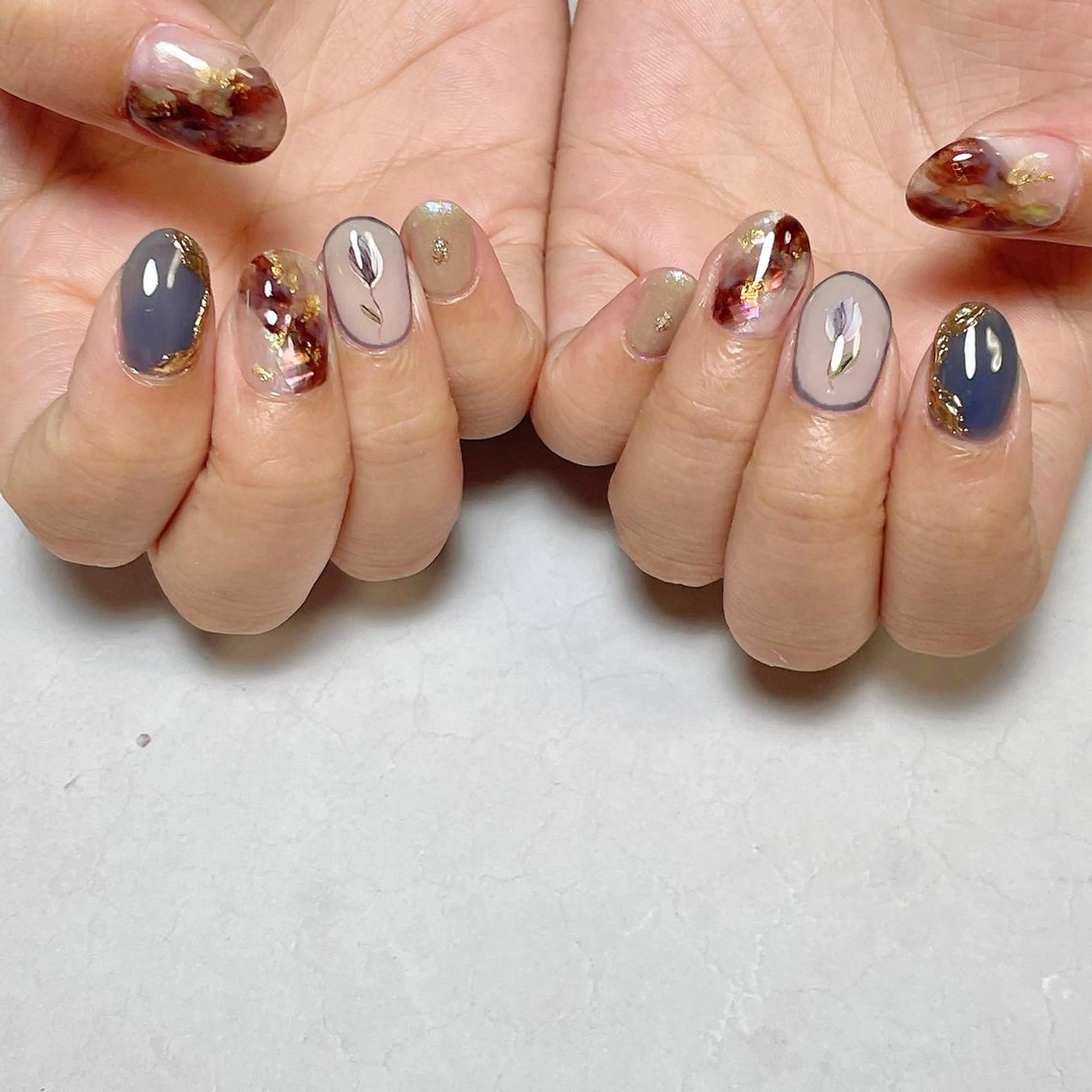 ネイル ニュアンスネイル ハンドネイル amulet TOMOMIのネイルデザイン