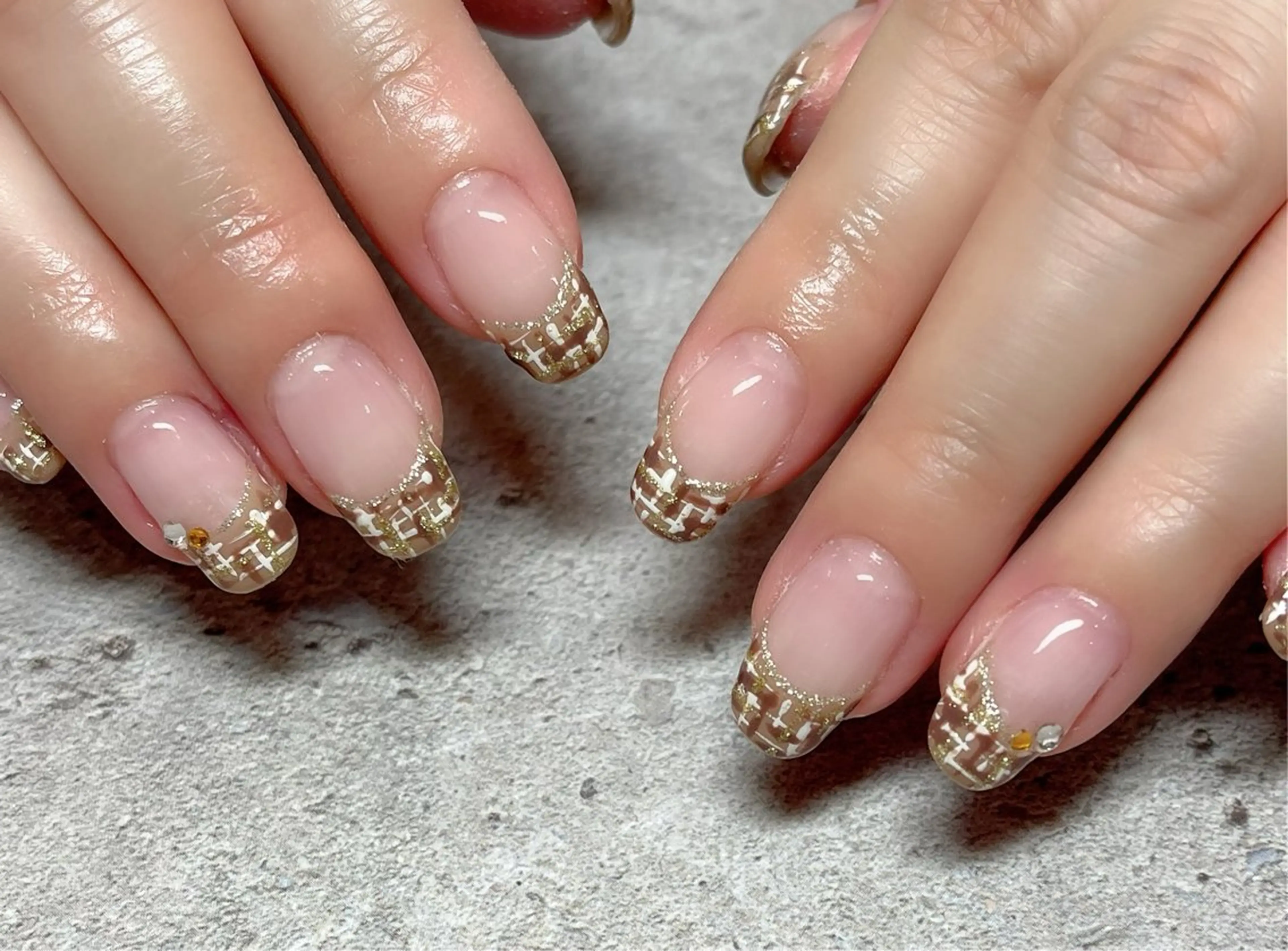 ネイル ハンドネイル SINCERELY シンシアリー🌈のネイルデザイン