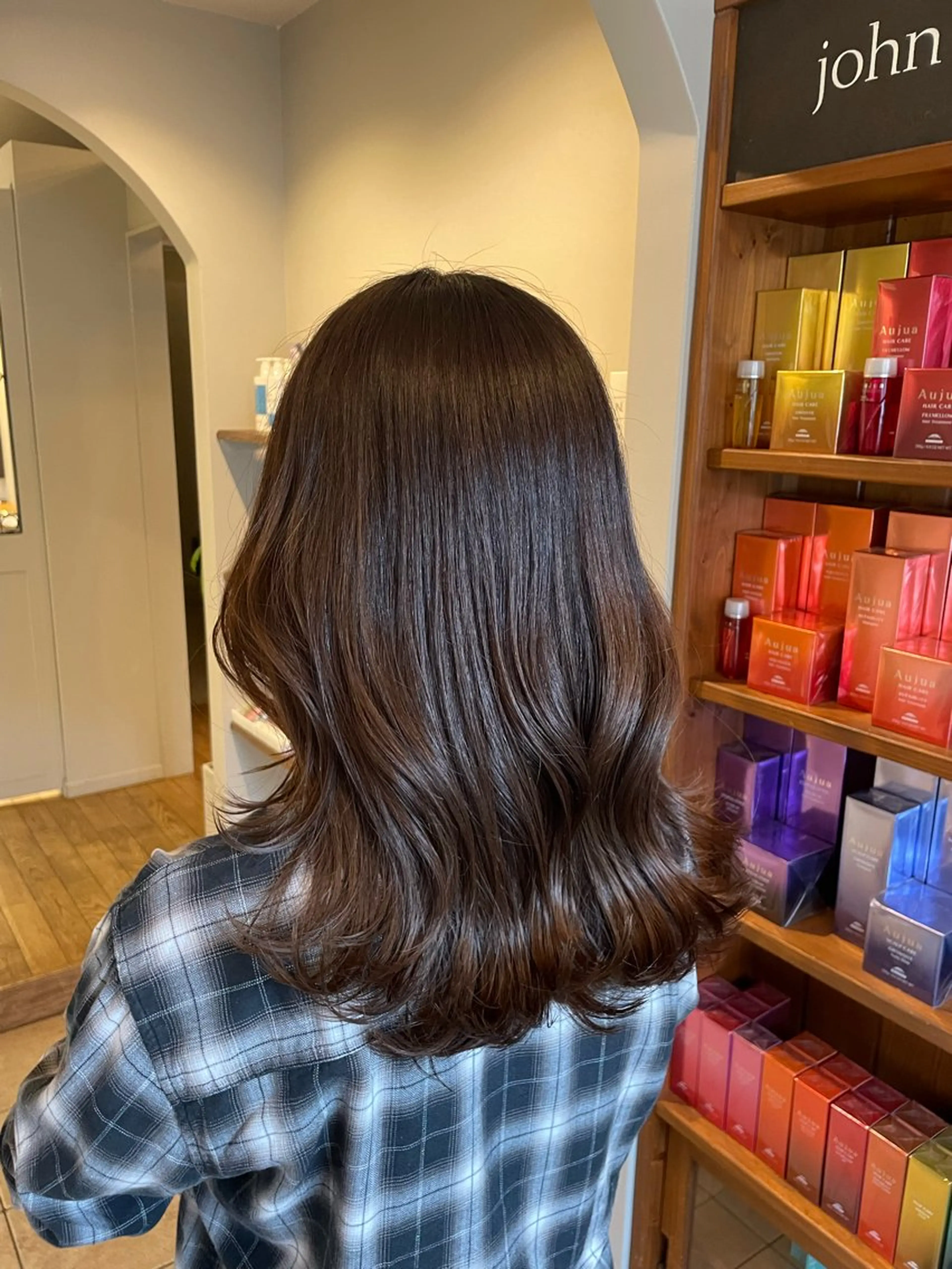 セミロング ヘアカラー ハイトーン/透明感 カラー/下出有沙のヘアスタイル