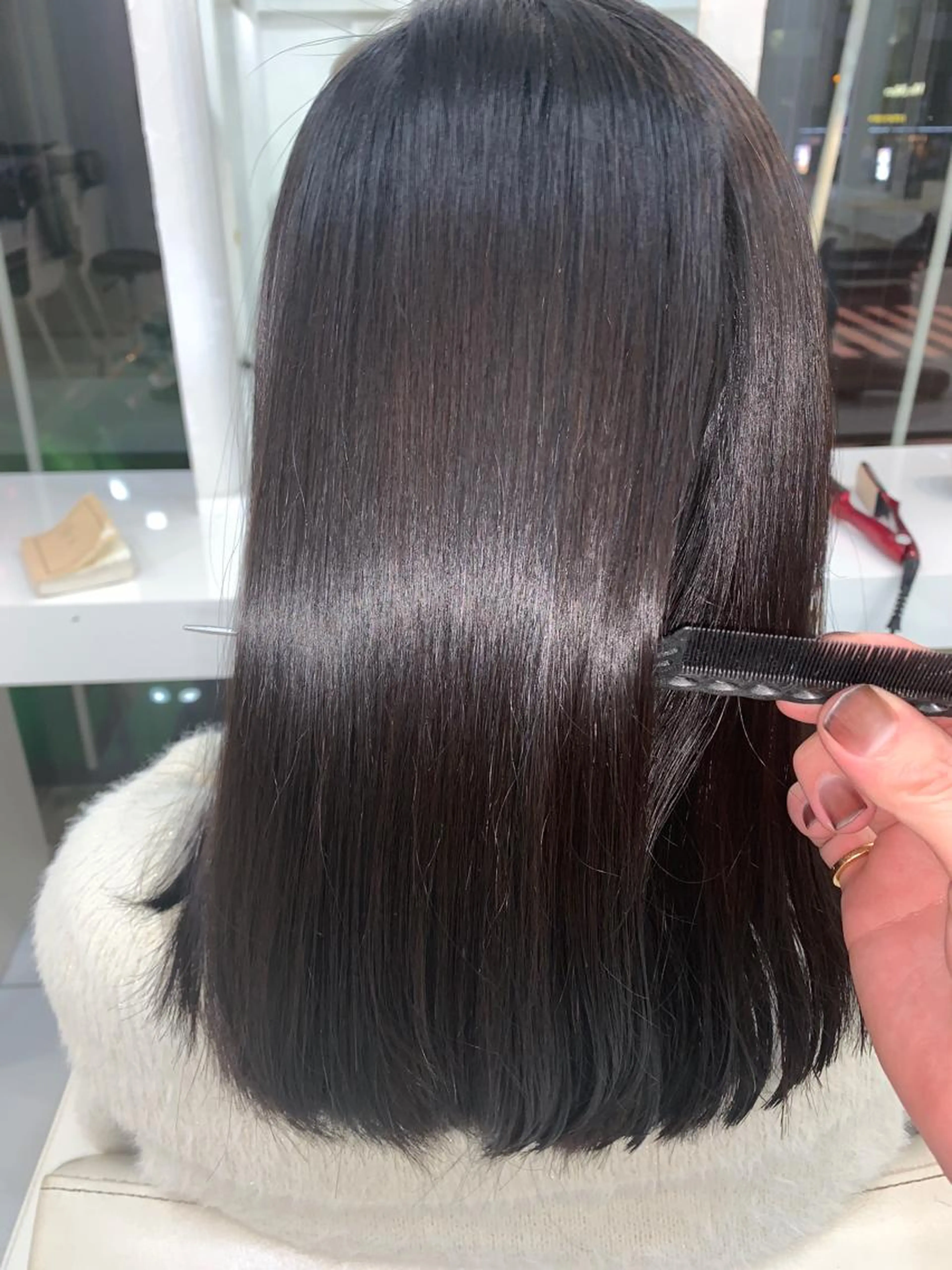 髪質改善✨カット&ナチュラル美髪ストレート&oggi ottoカラー&oggi ottoトリートメント✨の写真