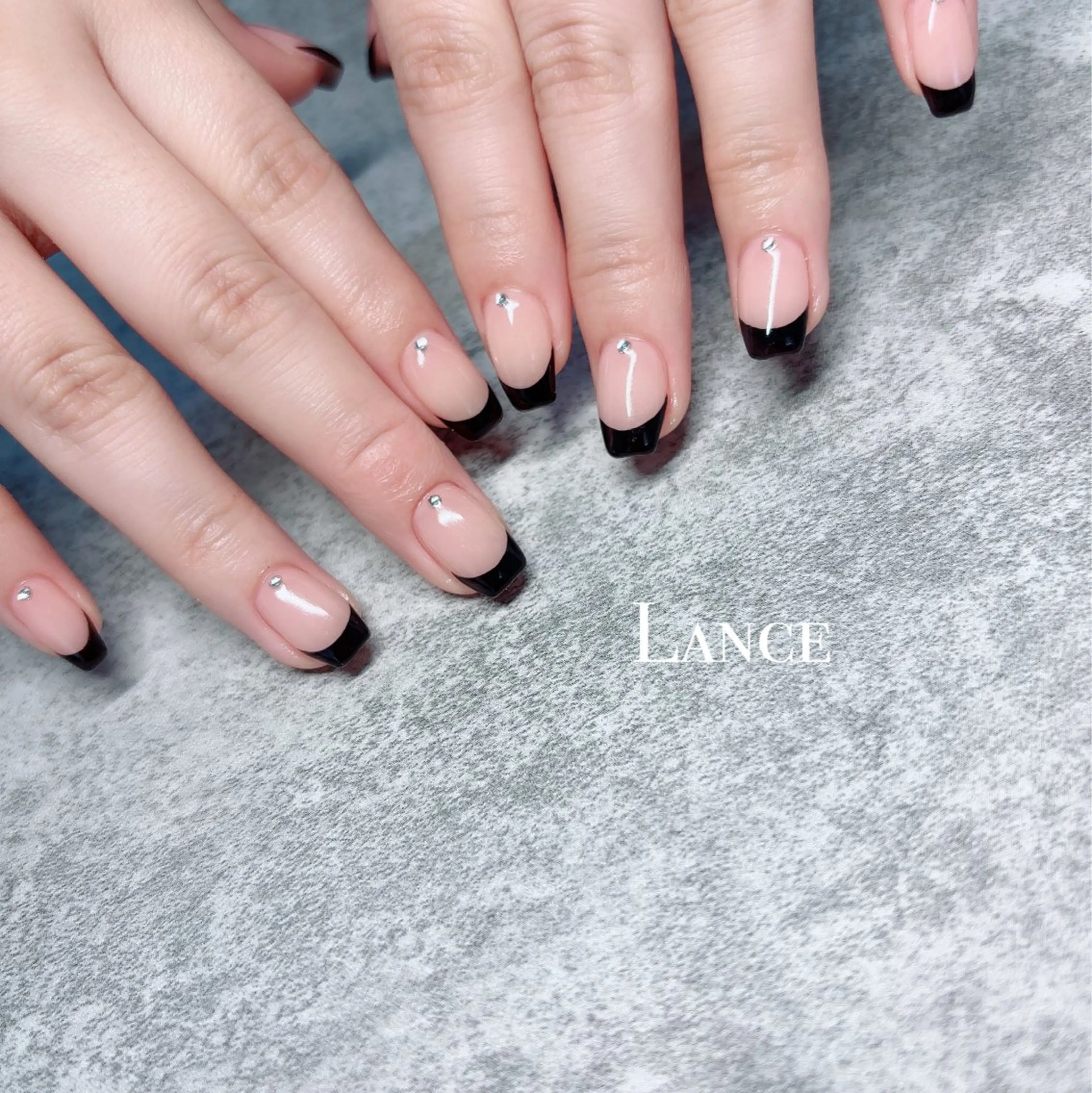 ネイル オーロラネイル フットネイル フレンチネイル キラキラネイル 韓国ネイル ハンドネイル Lance nailのネイルデザイン