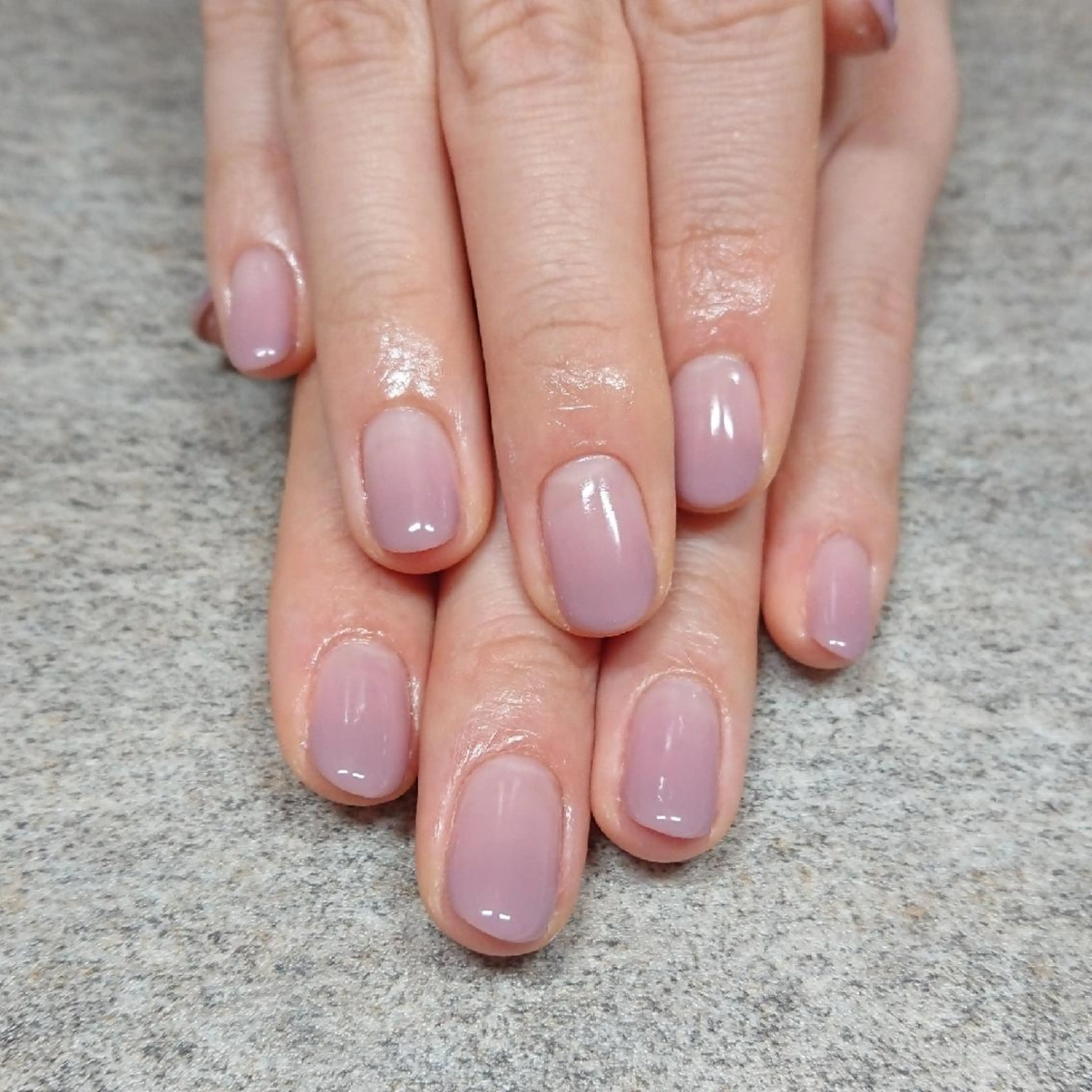 ネイル ジェヌインネイル 河内のネイルデザイン