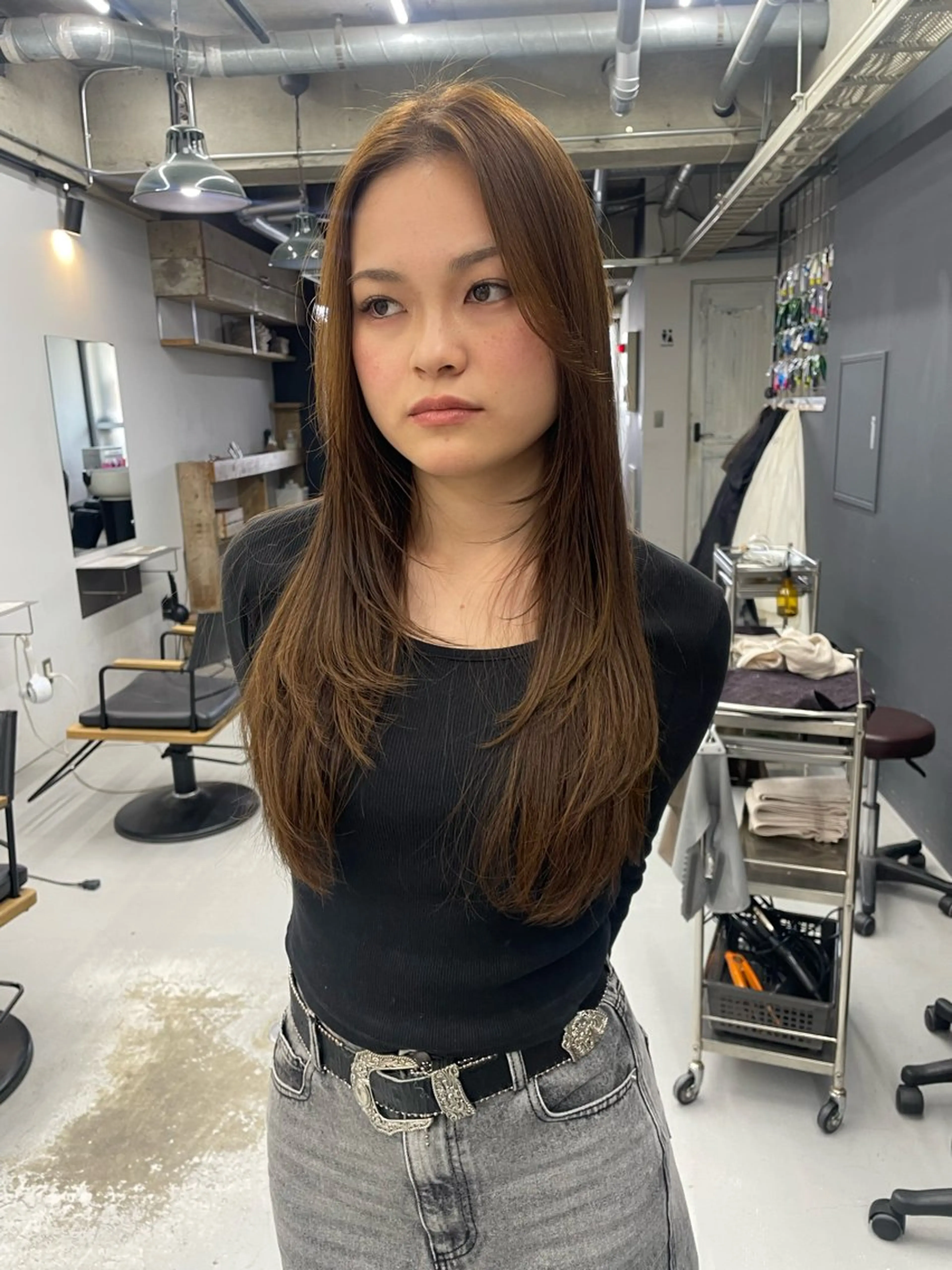 ロング カラー ベージュカラー ブリーチ ブリーチなしカラー ヘアカラー カットモデル/ ハイトーン/ゆうあのヘアスタイル