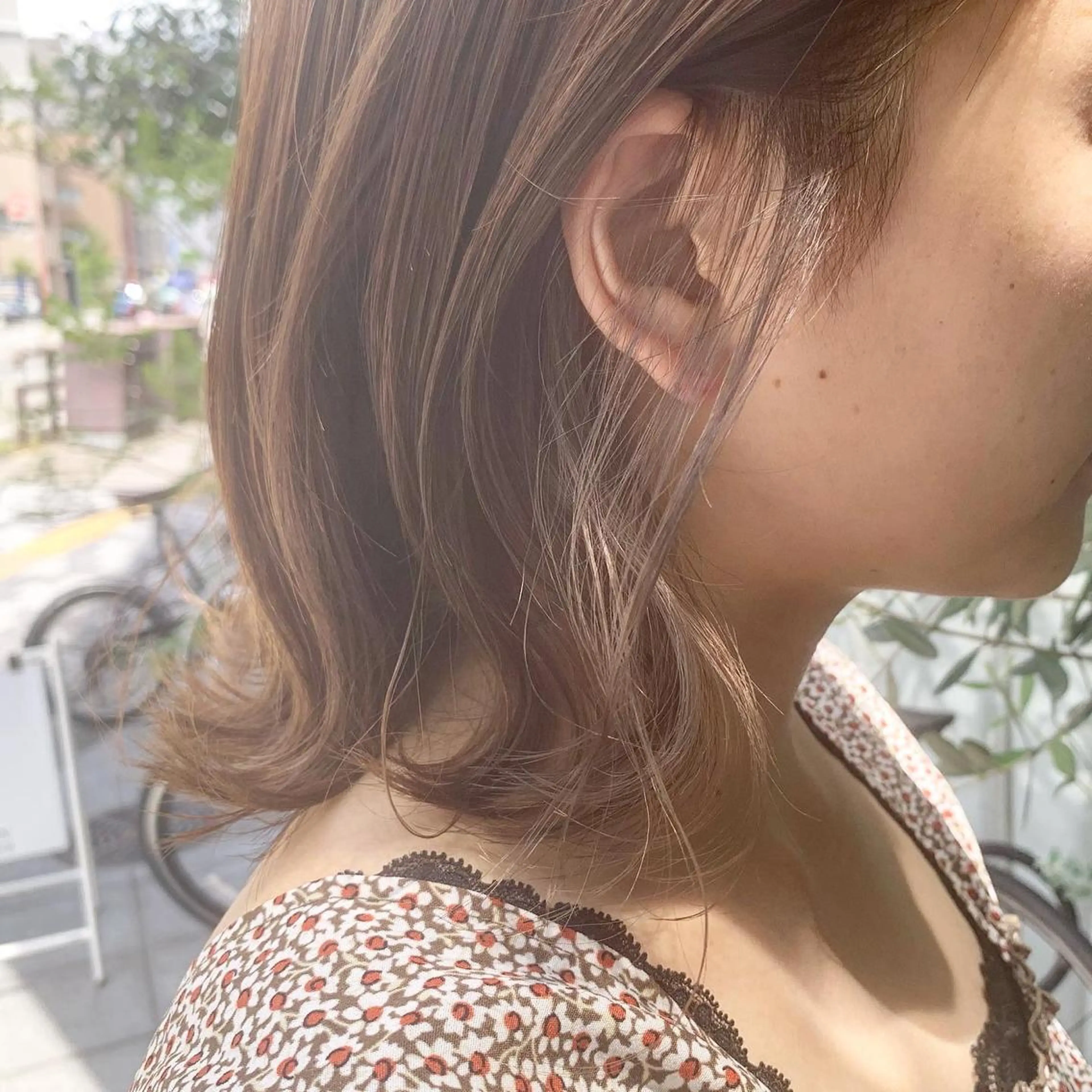 ミディアム fio マナミのヘアスタイル