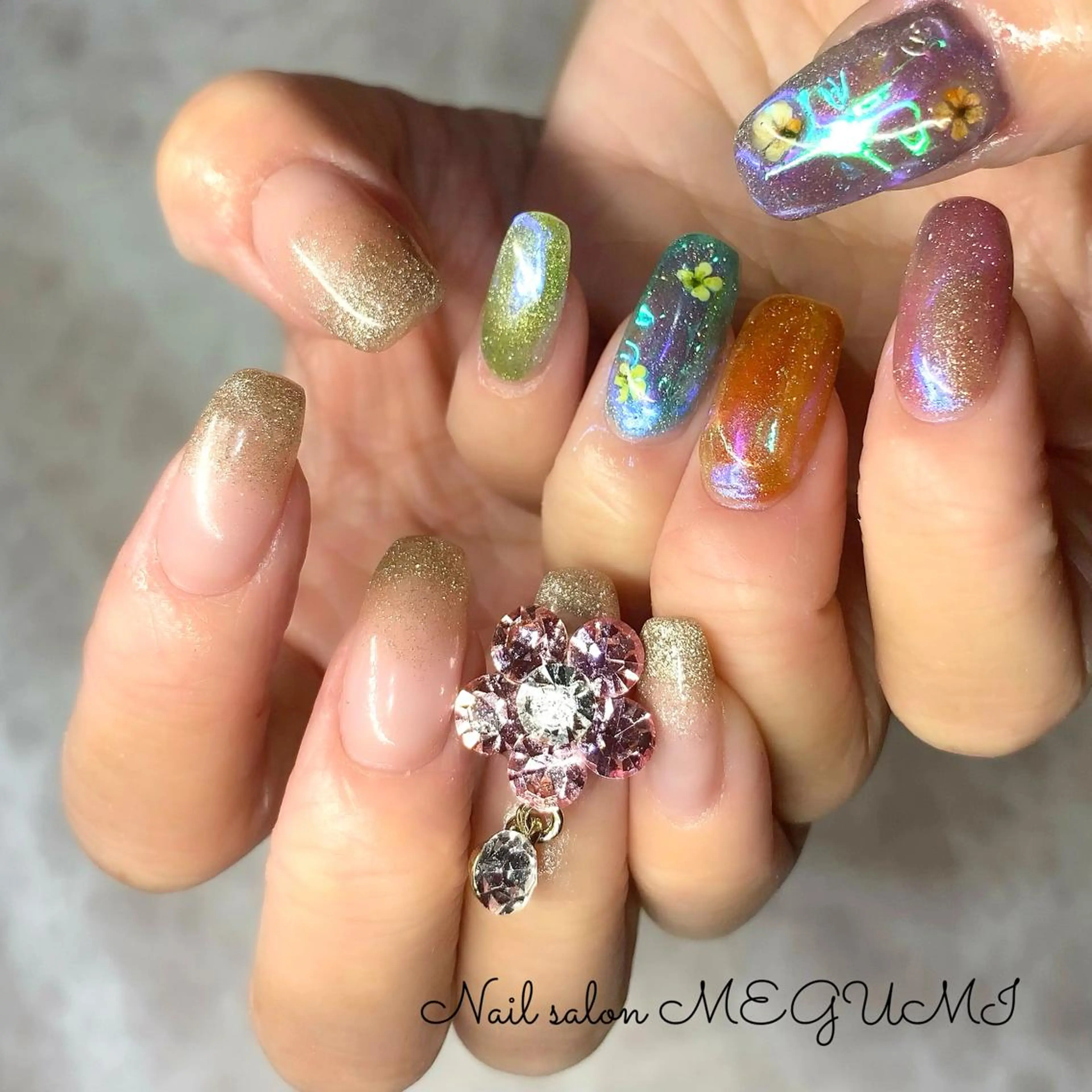 ネイル Nail salon MEGUMIのネイルデザイン