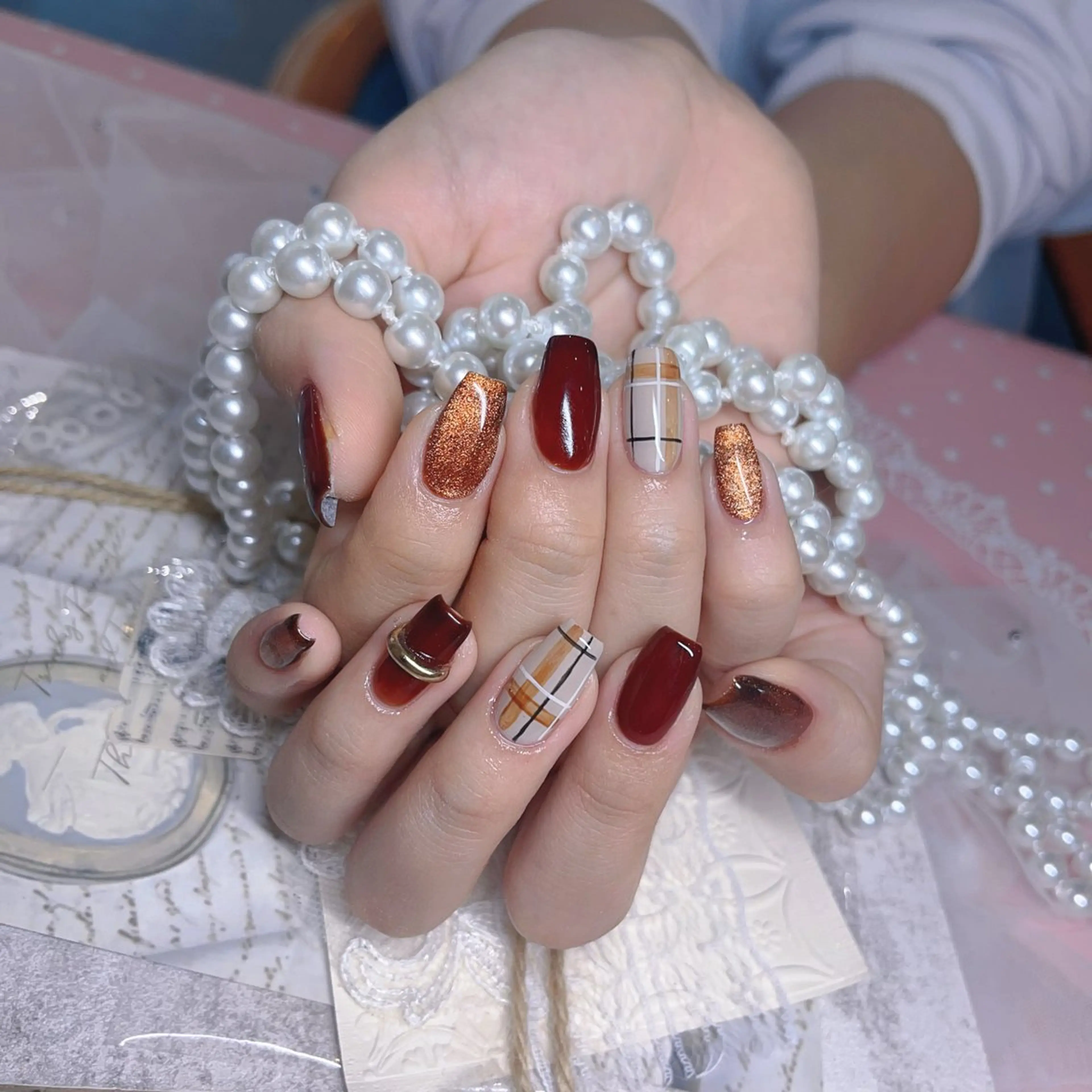 ネイル Fairyフェアリーネイルサロン所属・Nail Hibi サロンのネイルデザイン