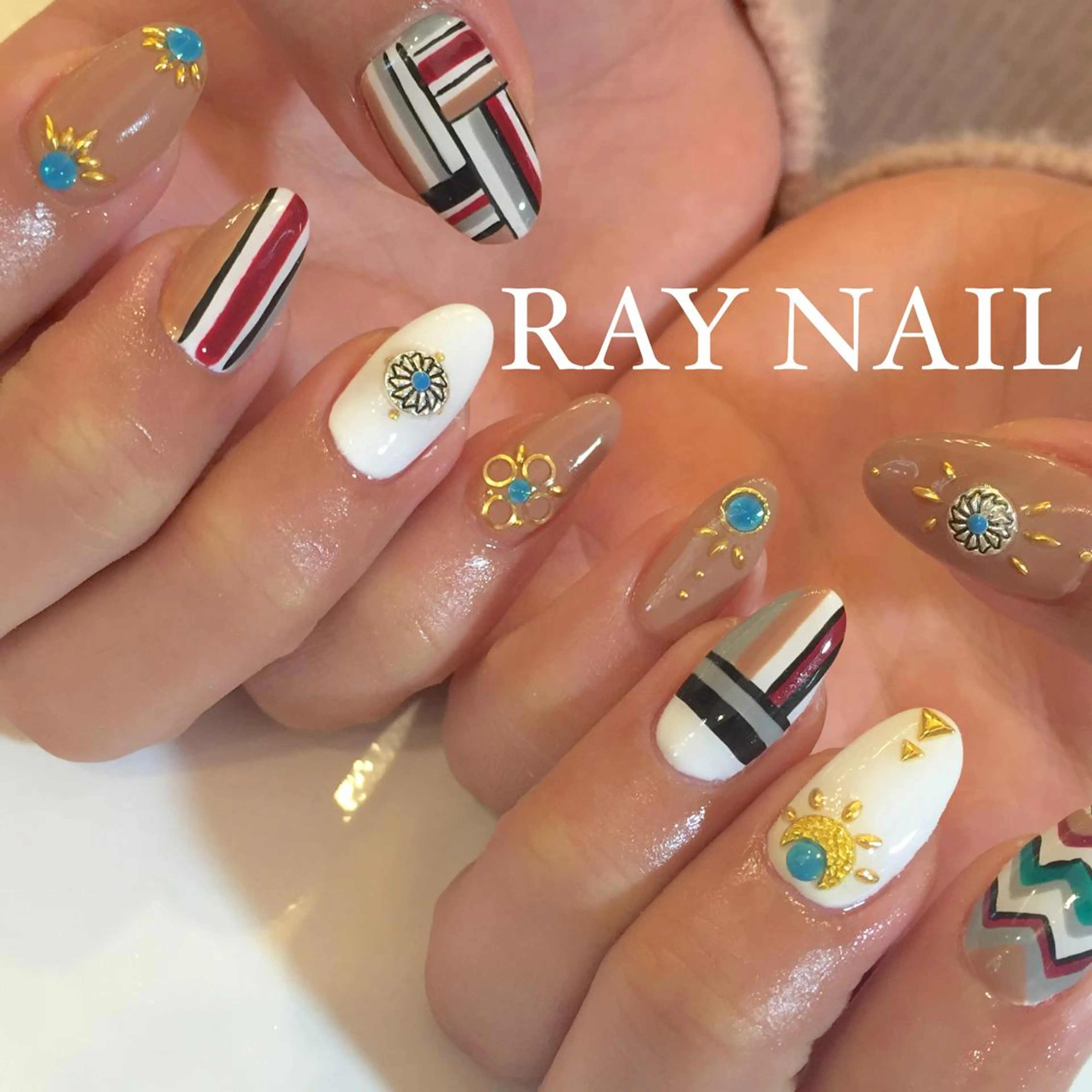 ネイル Arowa 伊田のネイルデザイン