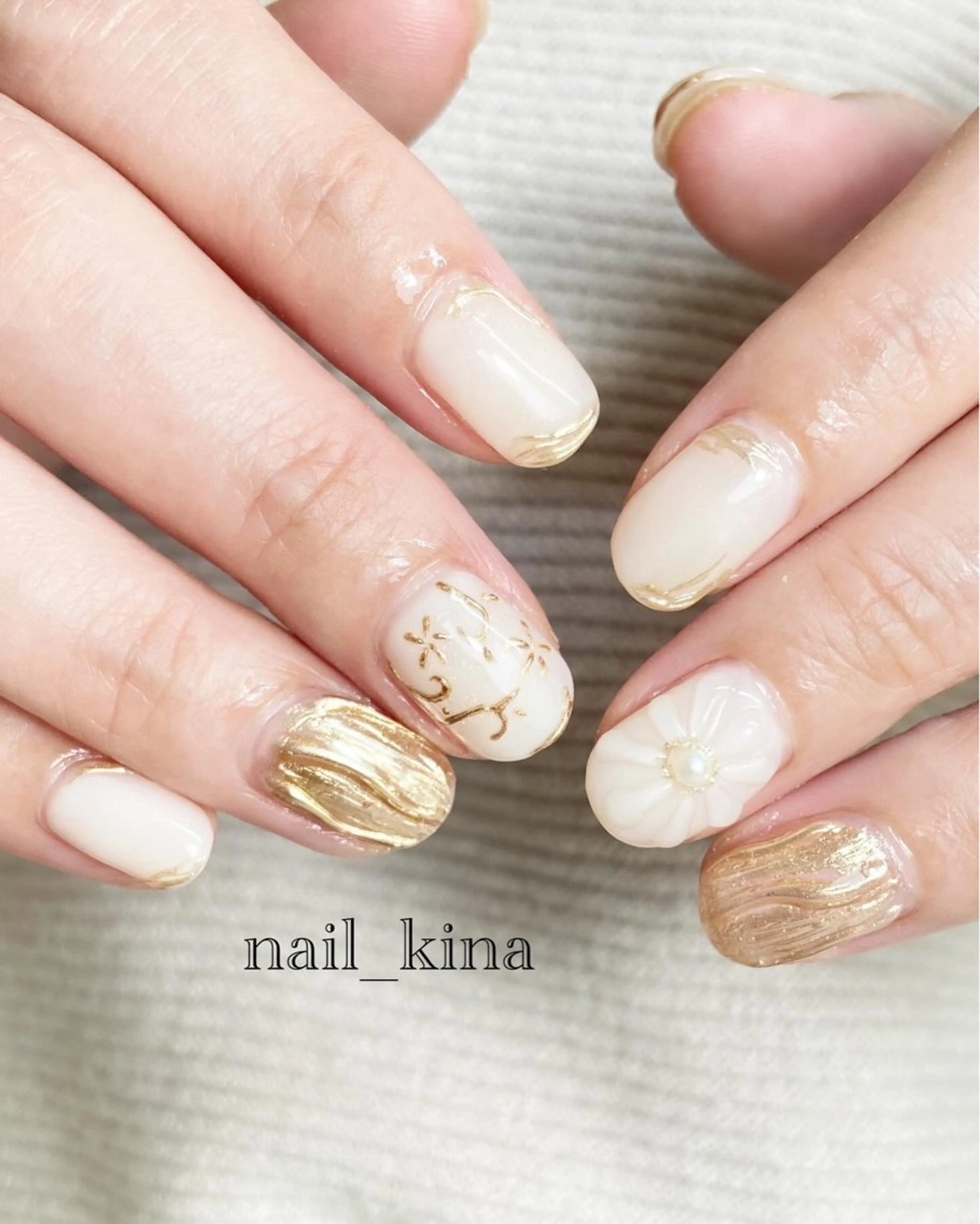 ネイル フラッシュネイル マグネットネイル オフィスネイル ワンカラーネイル ホワイト nail_ kinaのネイルデザイン