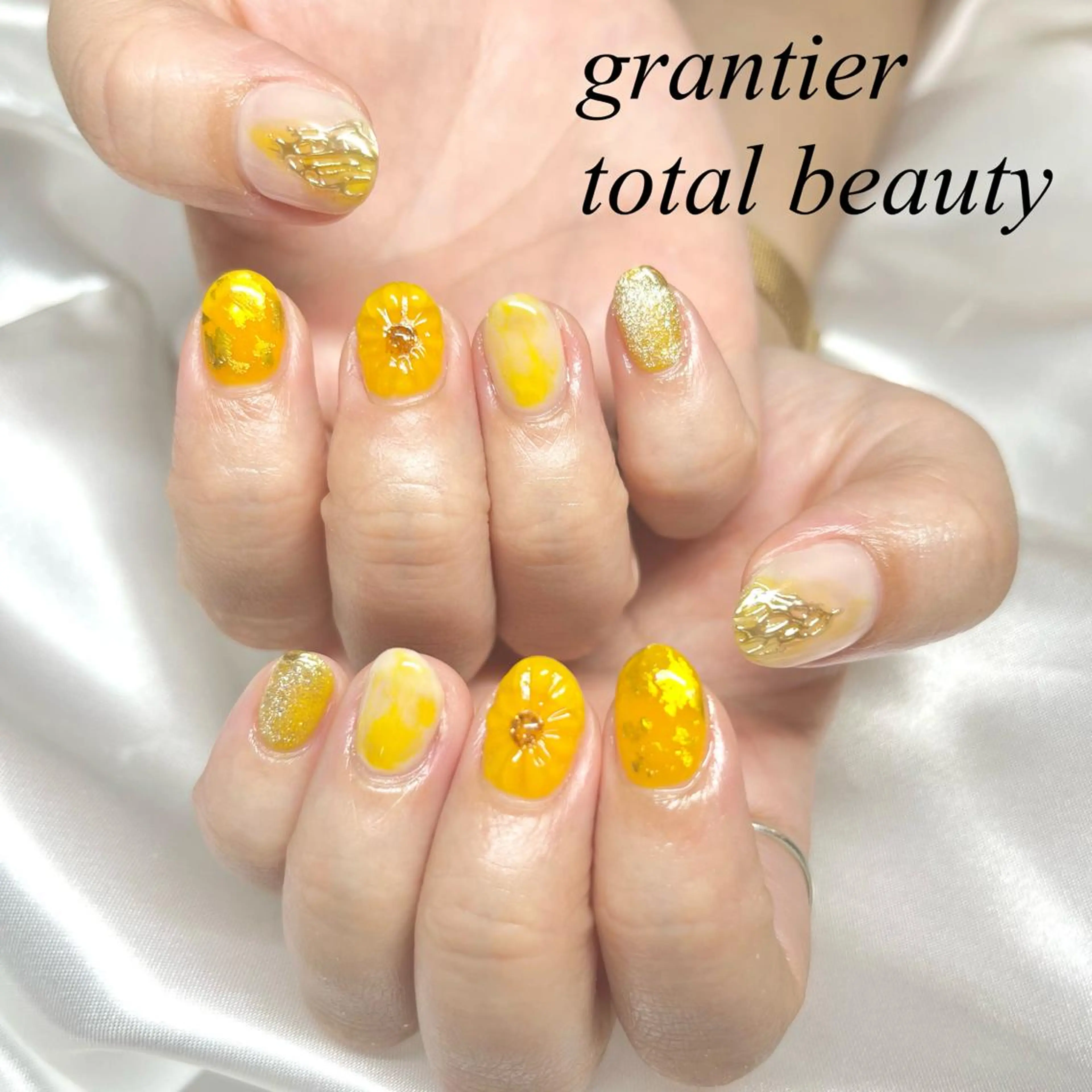 ネイル フラワーネイル ぷっくりネイル ハンドネイル grantier beautyのネイルデザイン