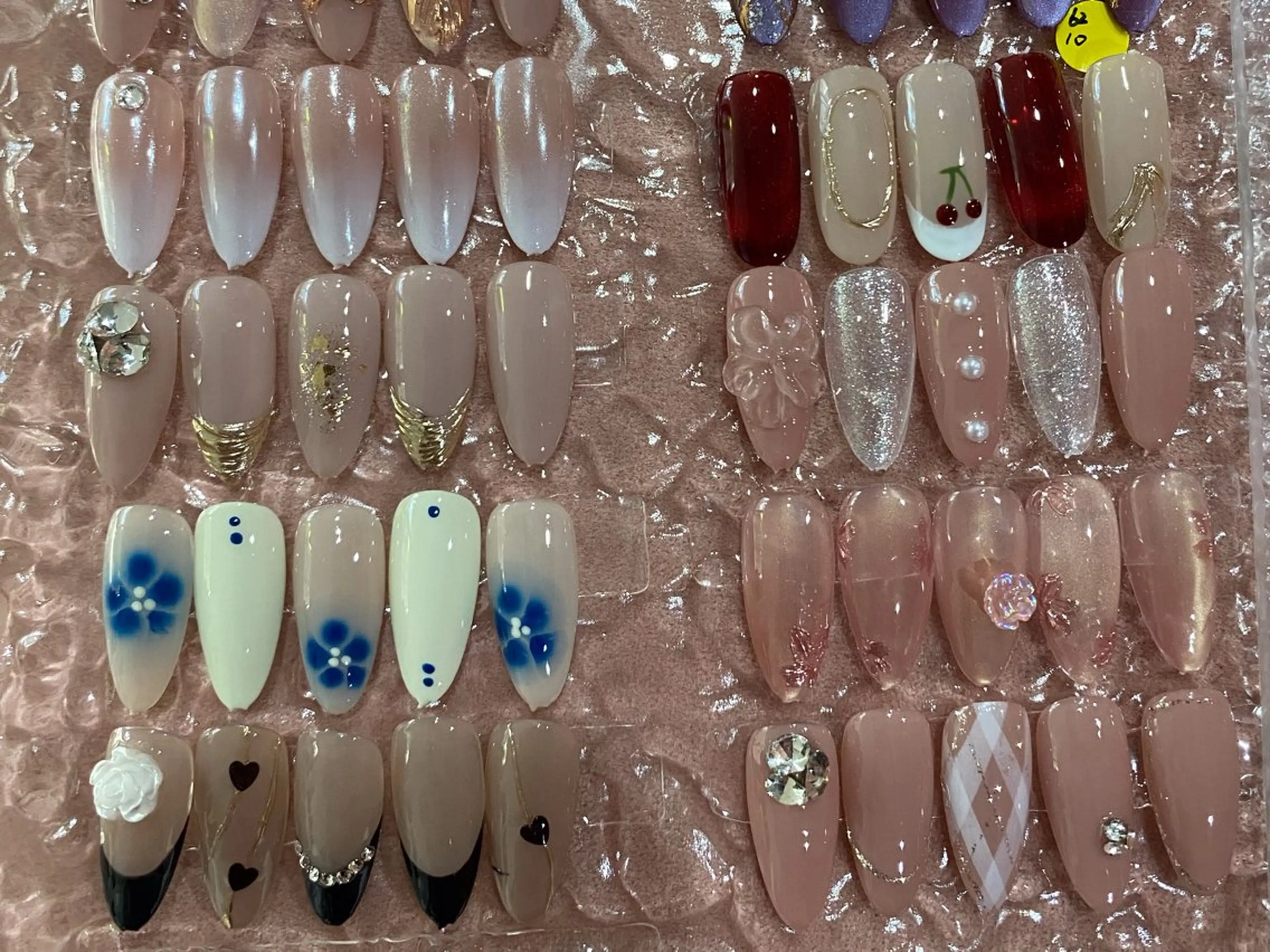 ネイル LUCKY NAILのネイルデザイン