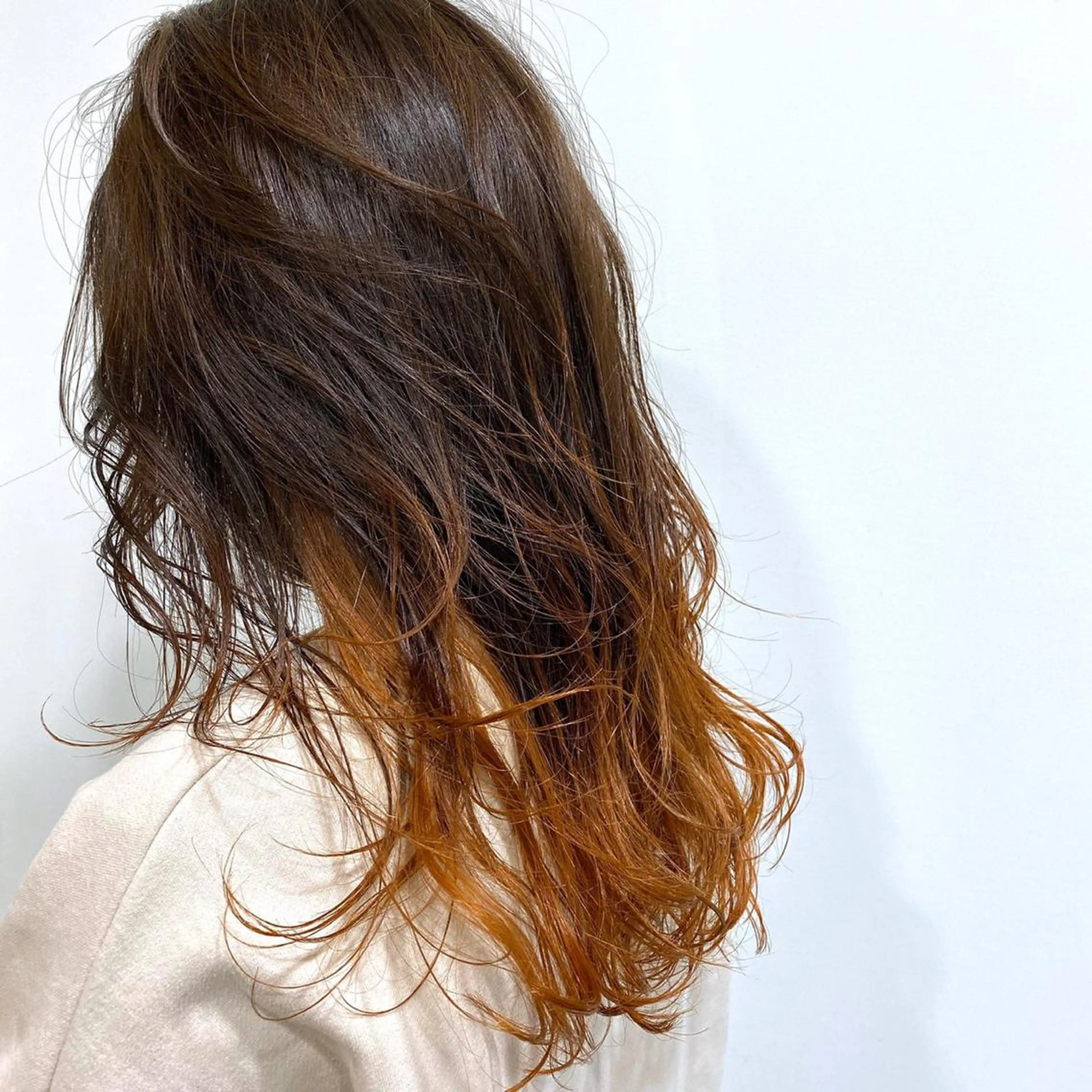 ロング カラー グランジヘア 無造作ヘアHYUGAのヘアスタイル