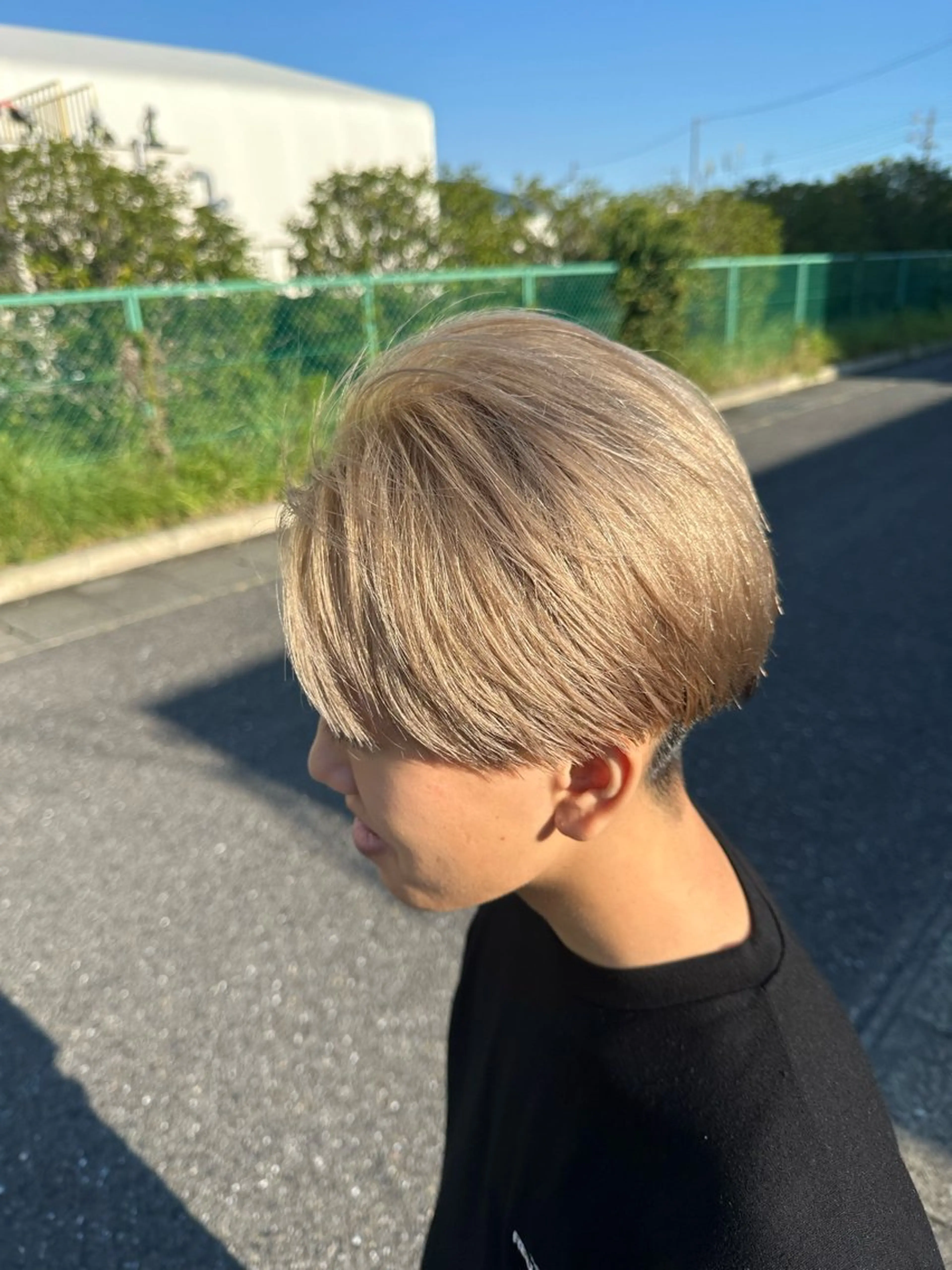 カラー メンズ メンズブリーチ メンズハイトーン ブリーチ ハイトーンカラー カット ヘアカラー メンズ専門美容師／ メンズパーマ／森口のヘアスタイル