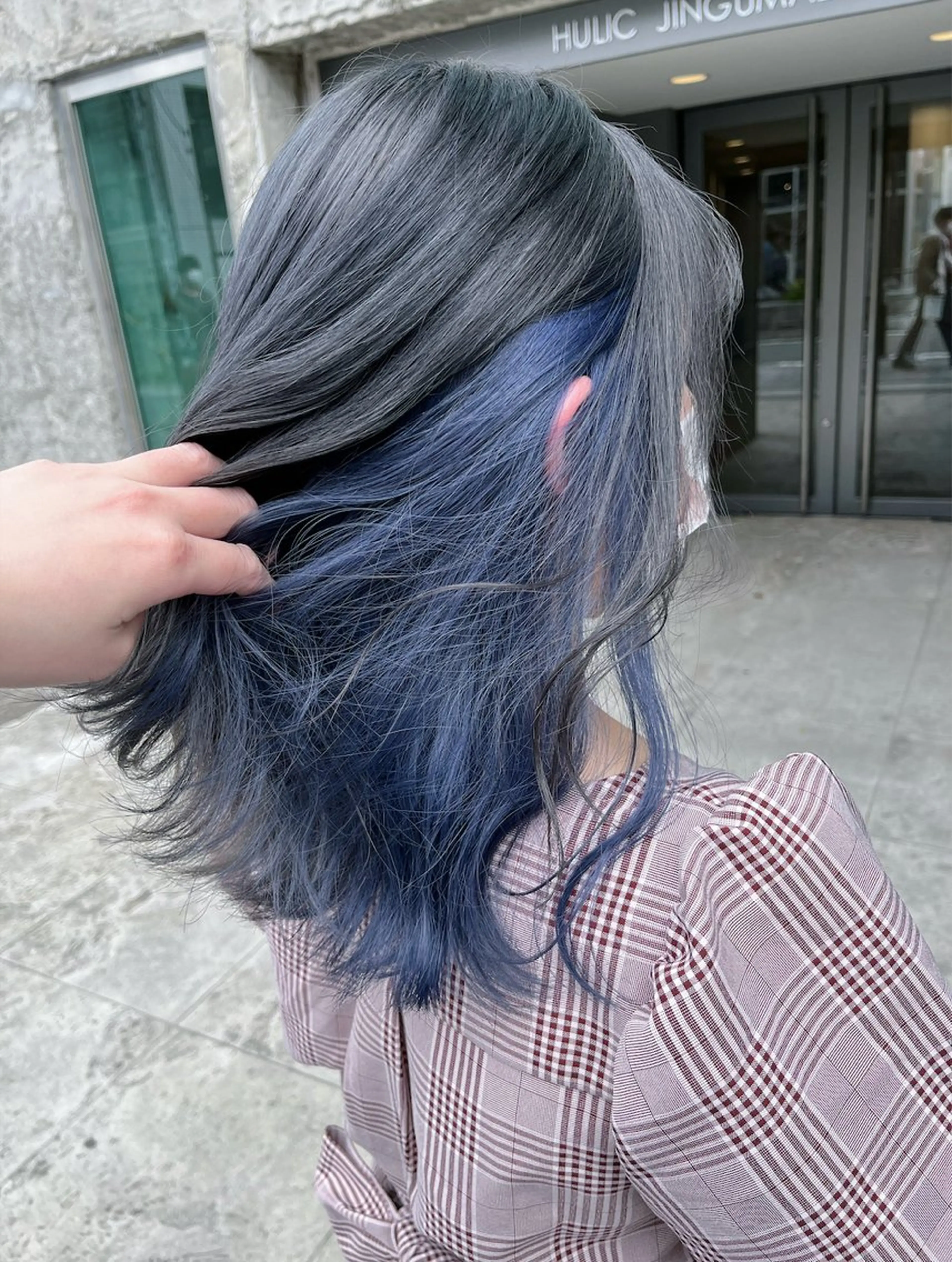 ミディアム カラー 韓国レイヤーカット/ 儚げカラーチナツのヘアスタイル