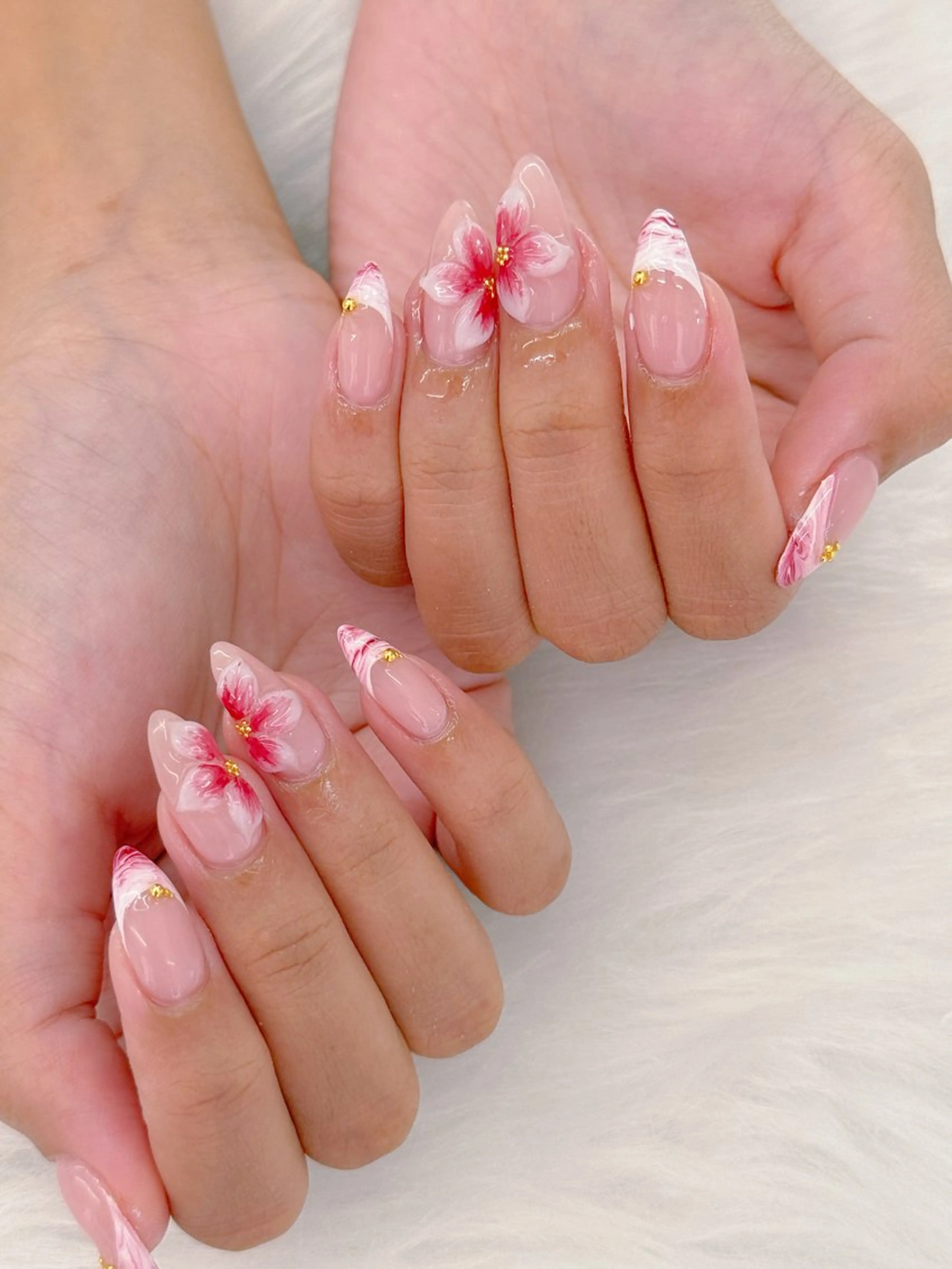 ネイル Luxe Nailのネイルデザイン