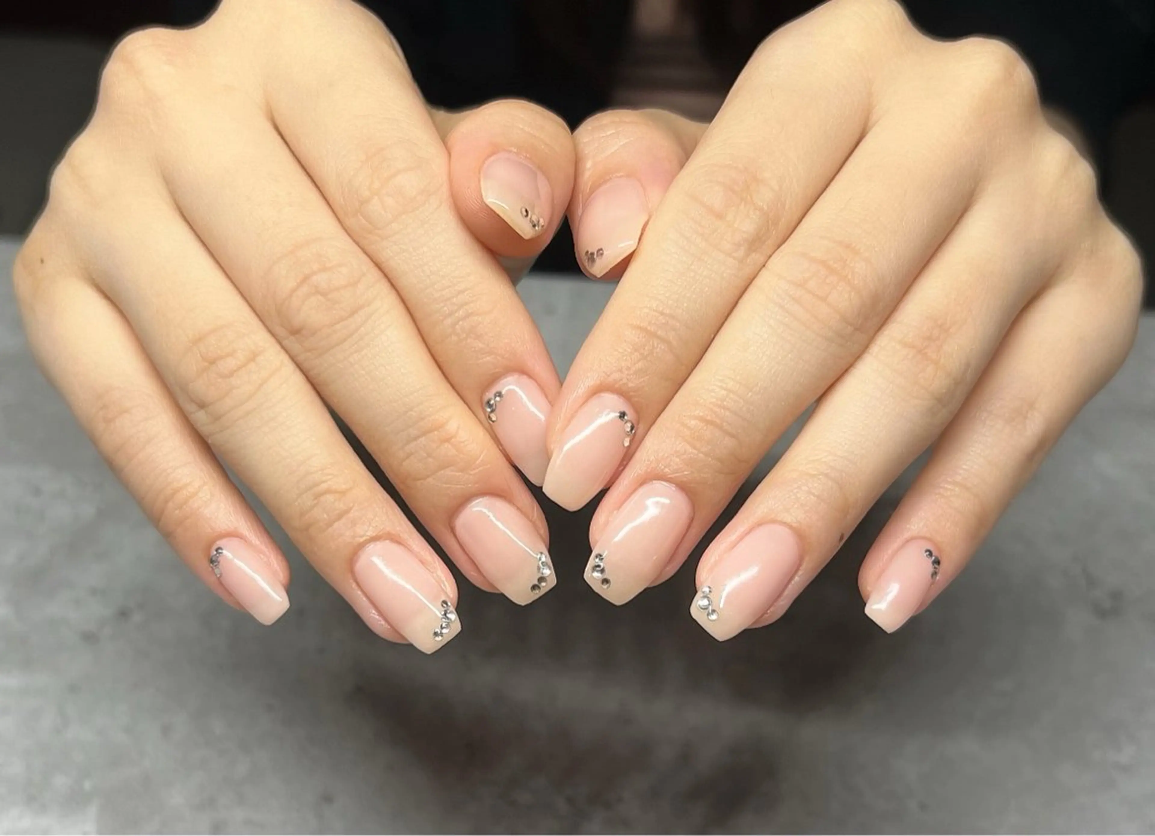 ネイル ハンドネイル Minako 【Charmant】のネイルデザイン