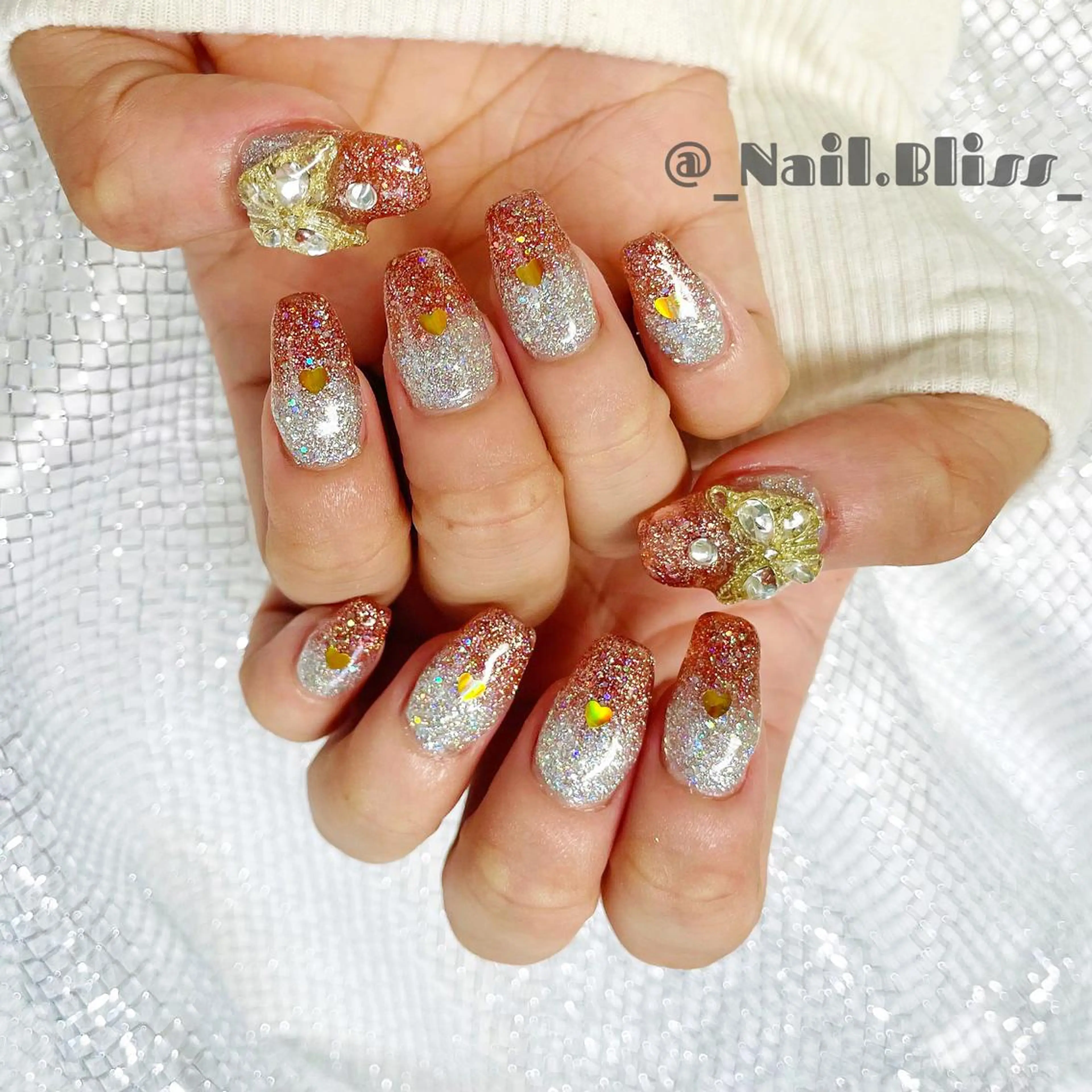 ネイル オレンジ シルバー ハンドネイル NAIL BLISSのネイルデザイン